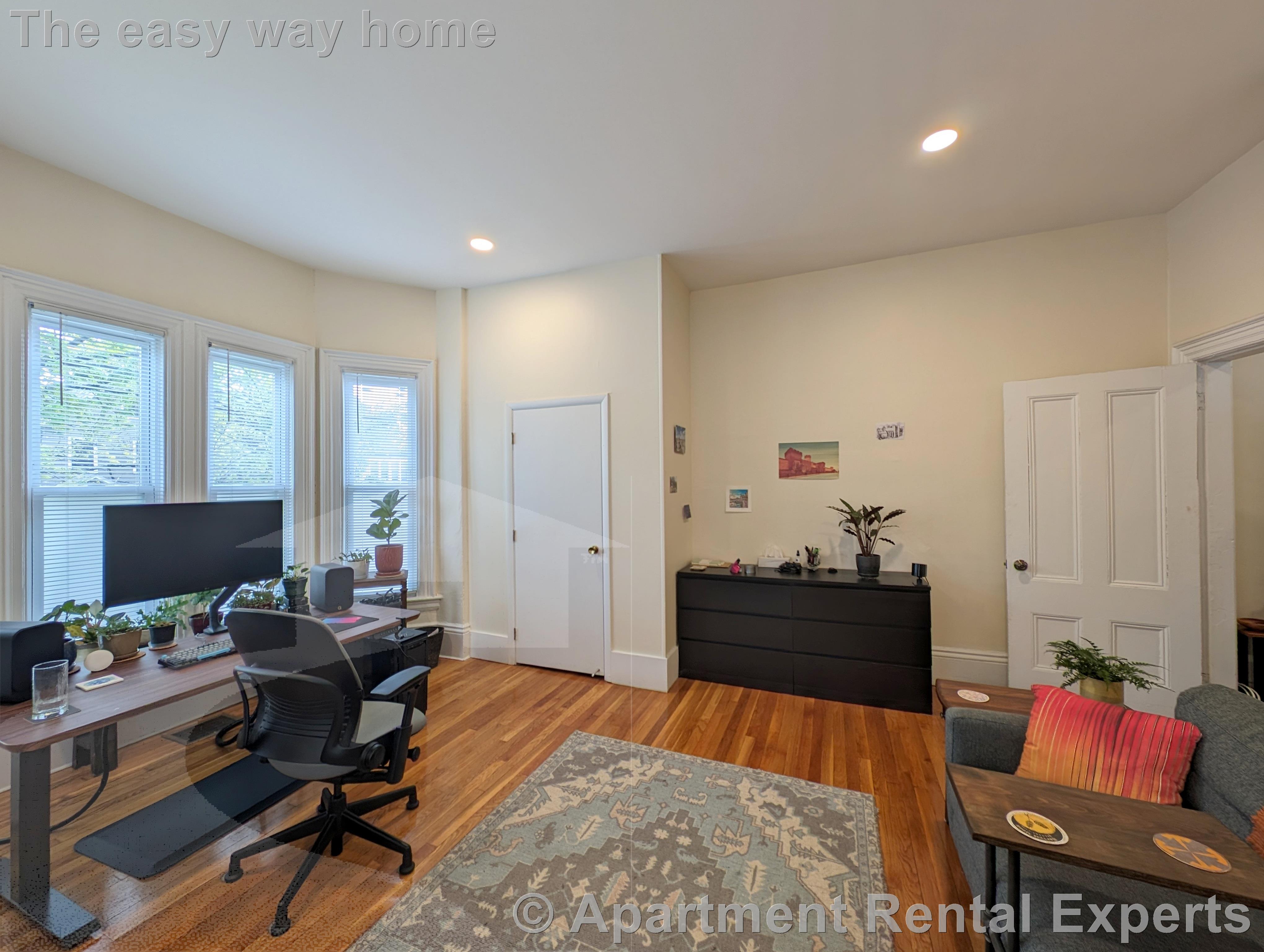 19 Cameron Ave, Davis Square