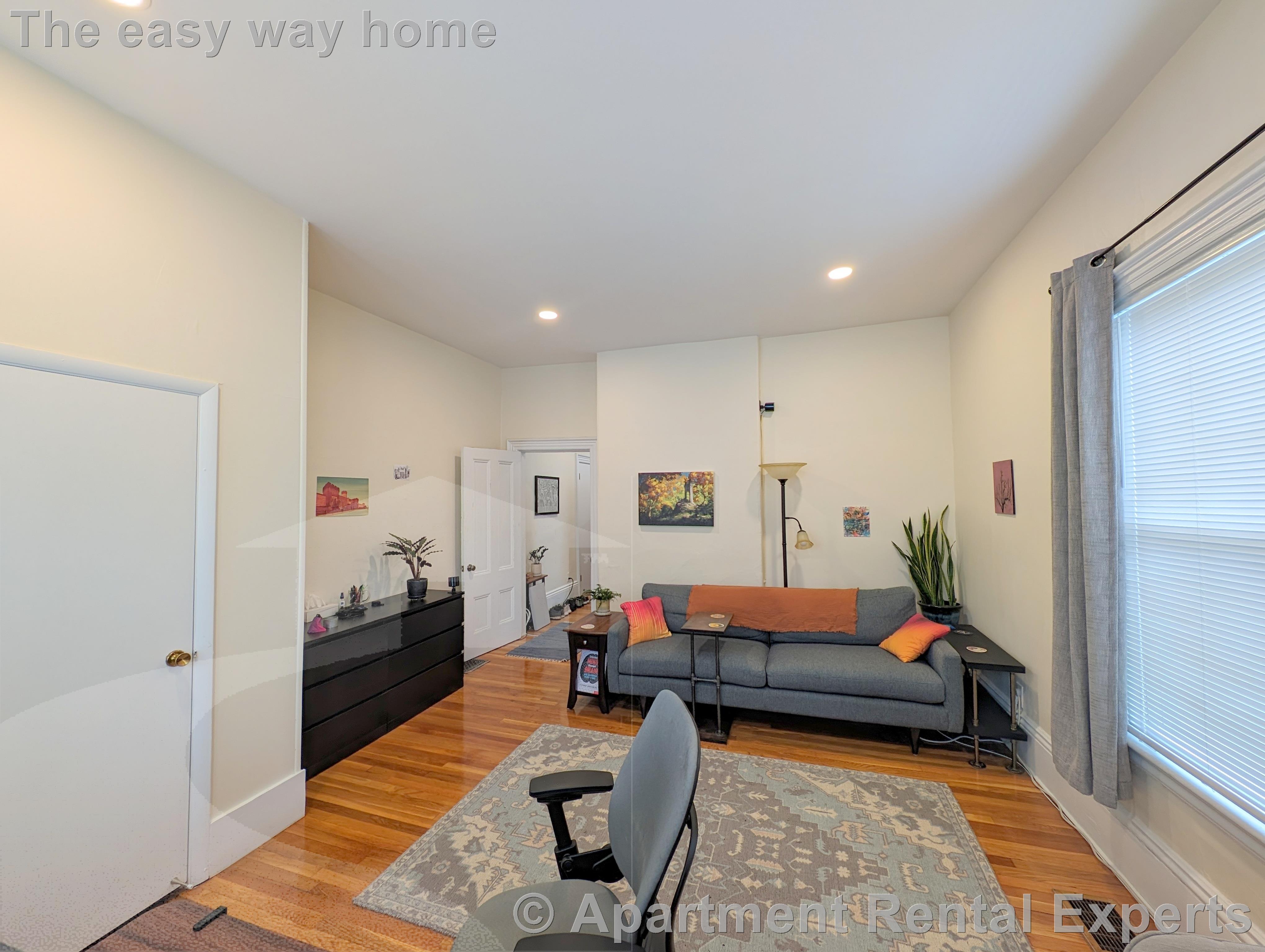 19 Cameron Ave, Davis Square