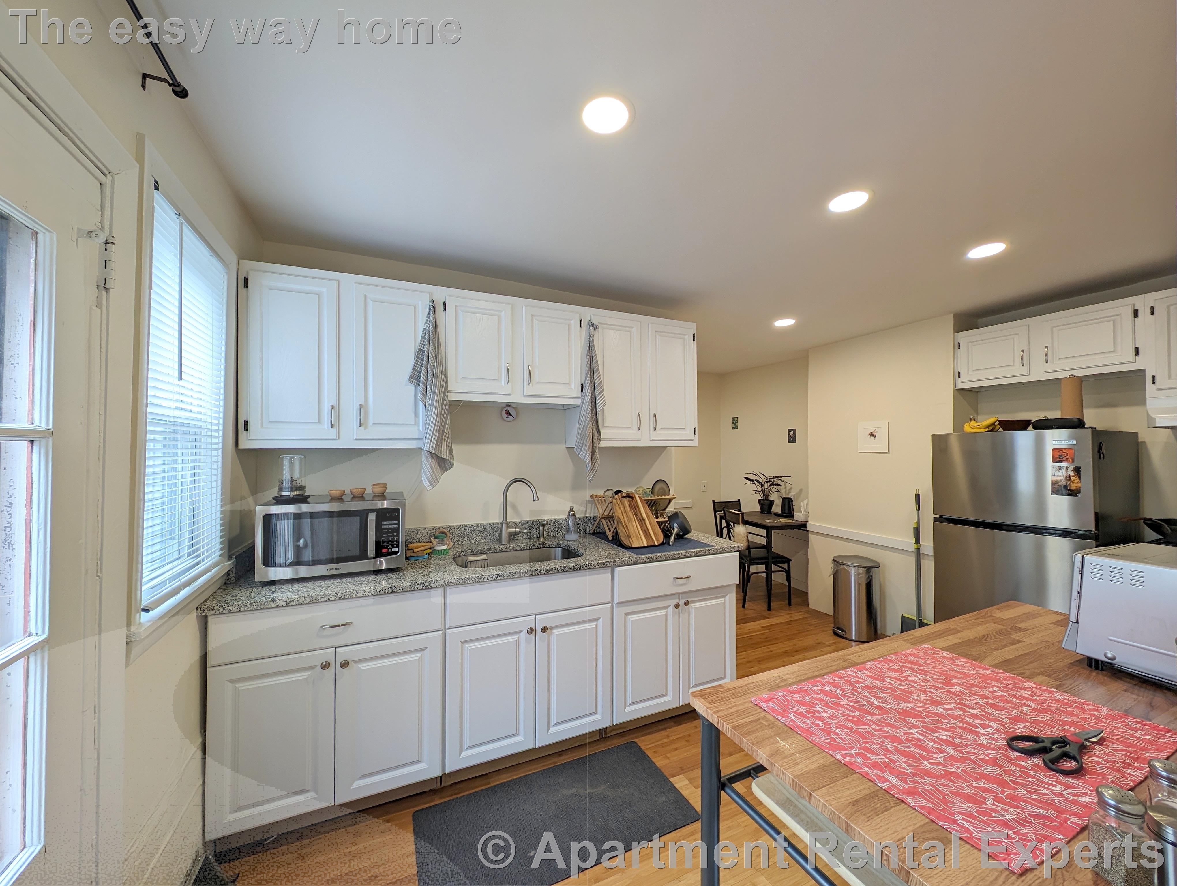 19 Cameron Ave, Davis Square