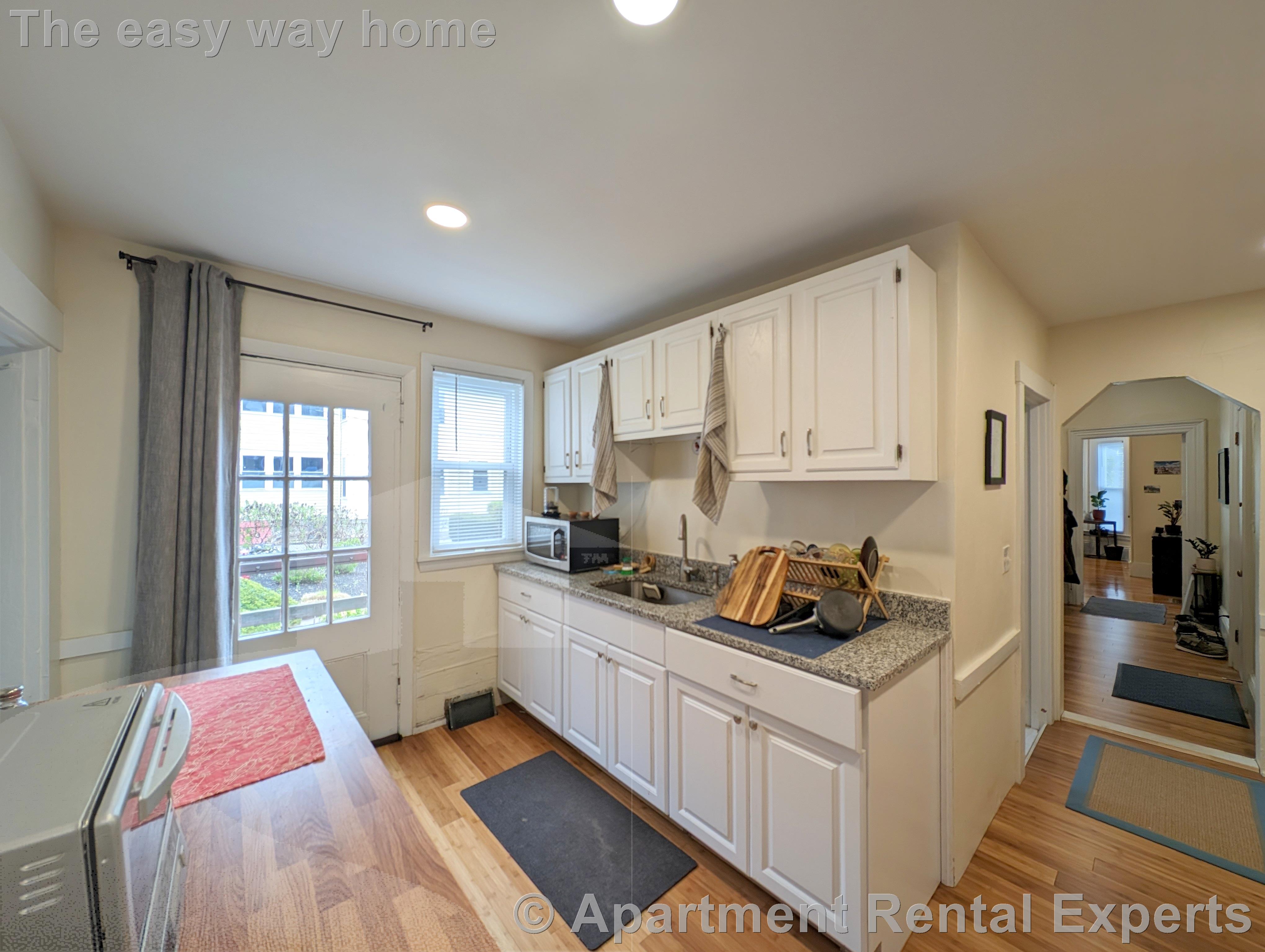 19 Cameron Ave, Davis Square