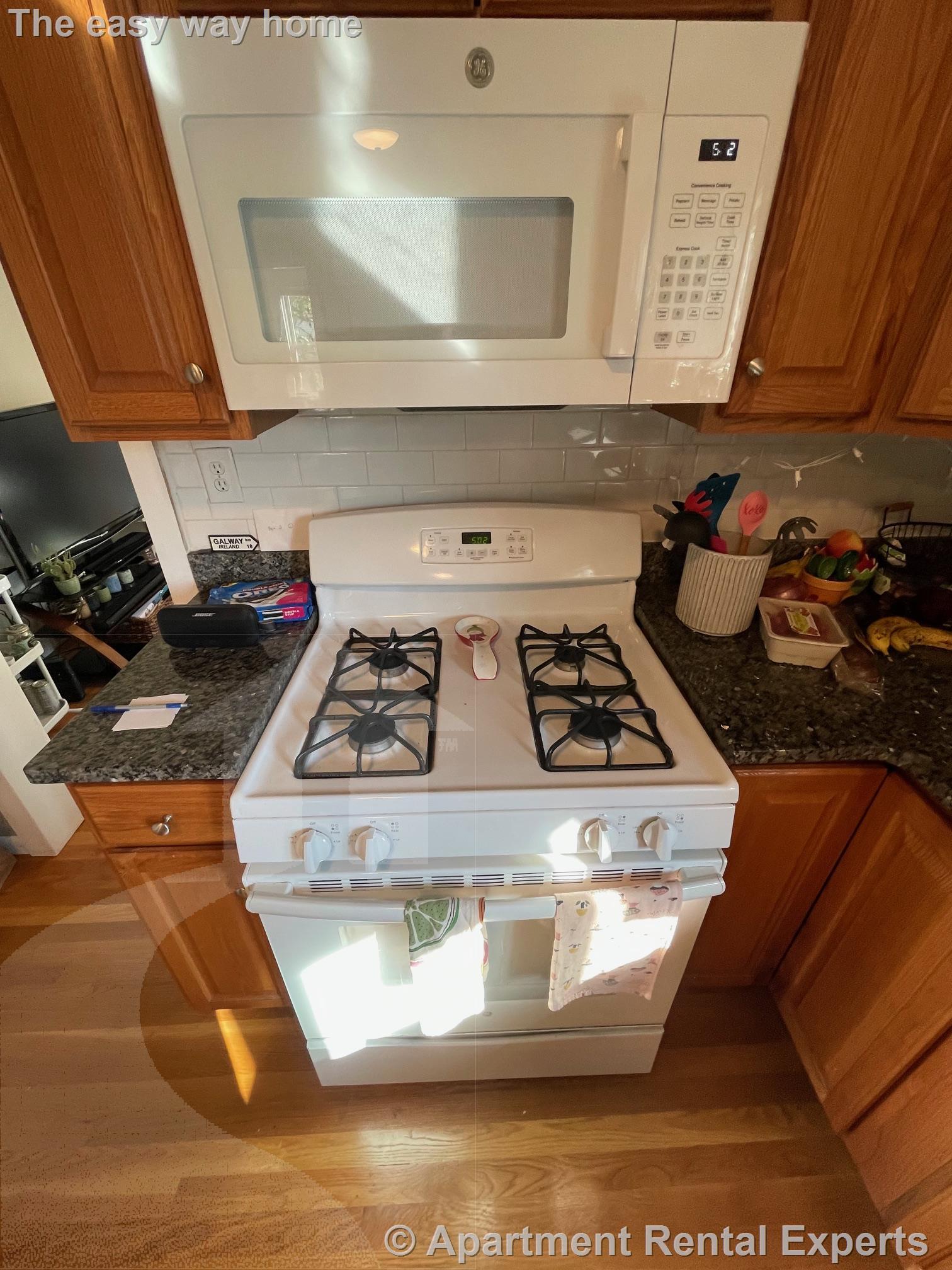 25 Jay St, Davis Square