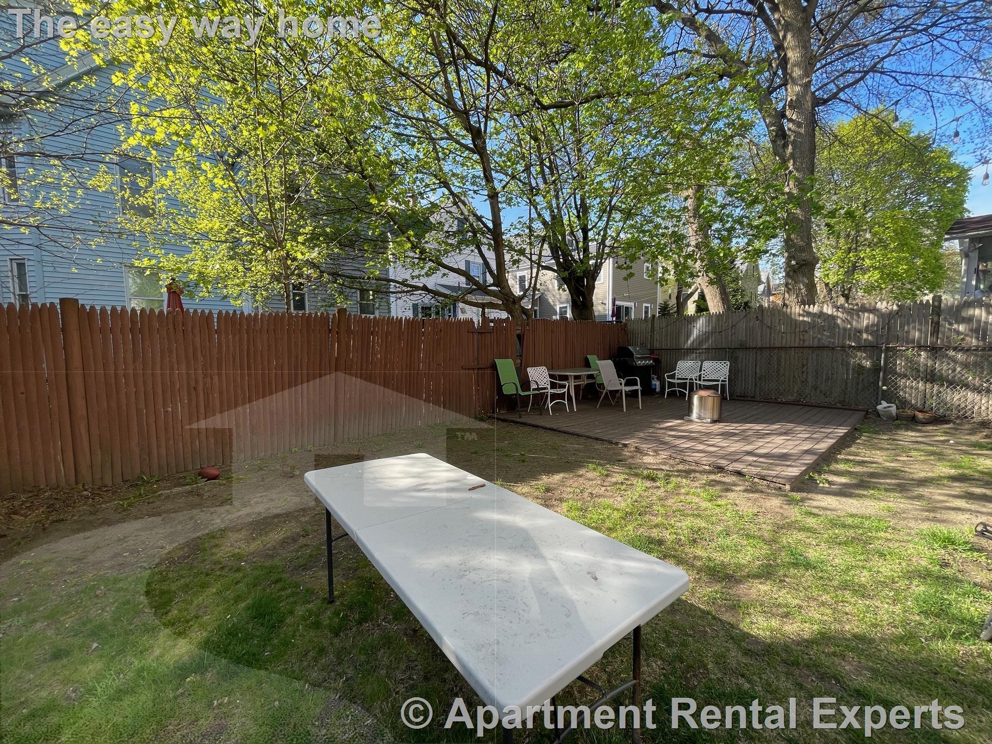 25 Jay St, Davis Square