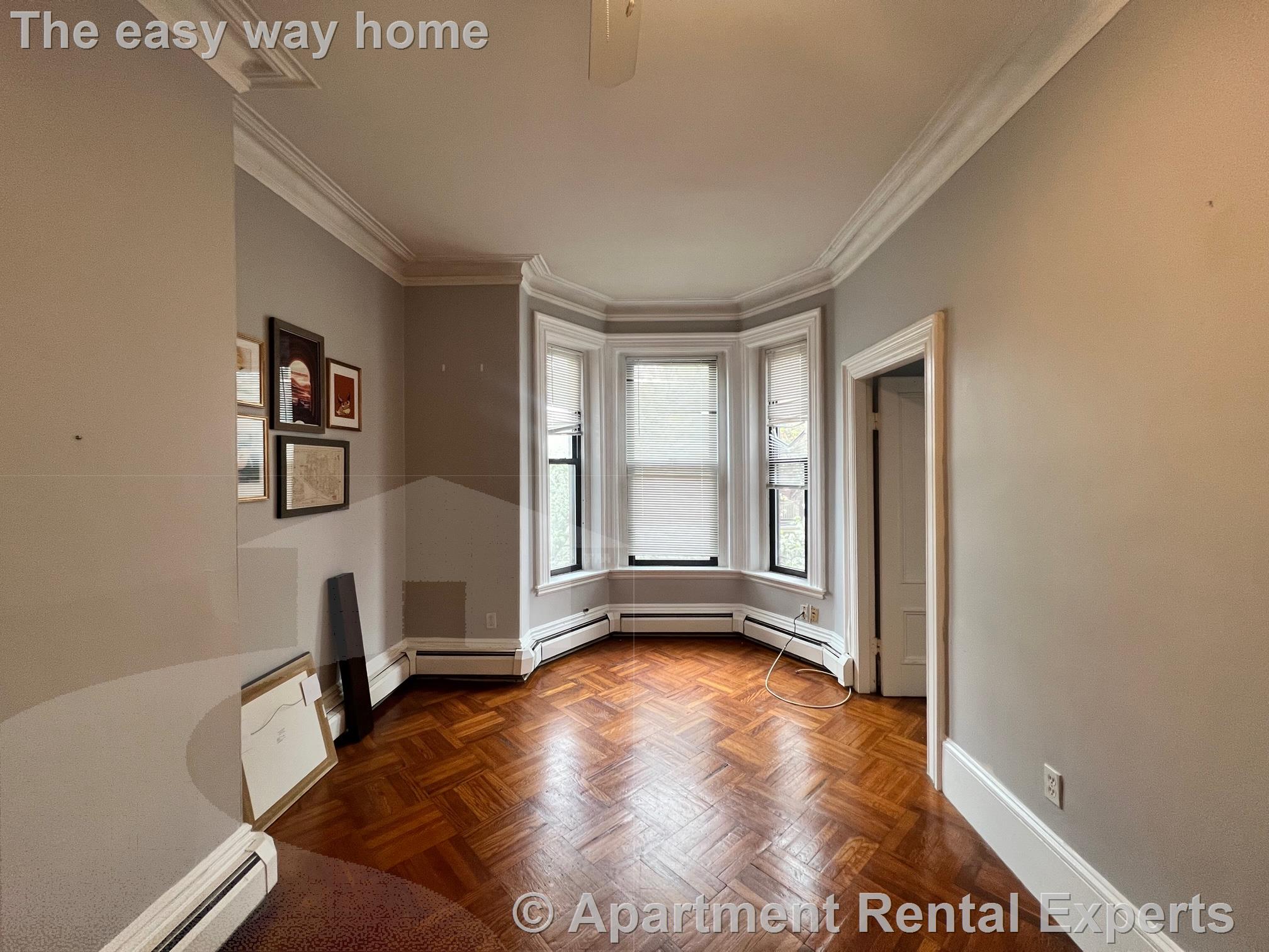 61 Adams St, Winter Hill