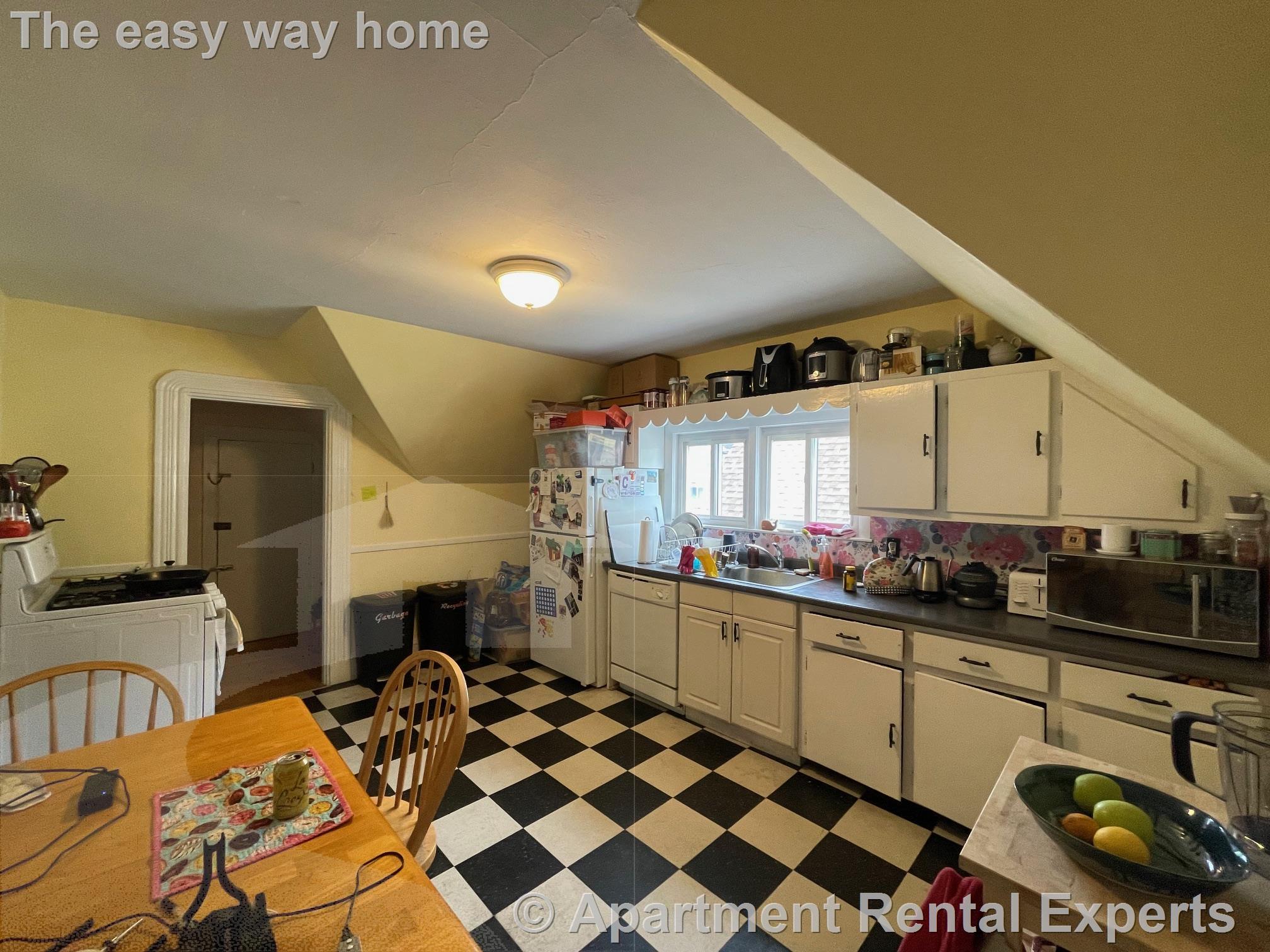 246 Highland Ave, Porter Square