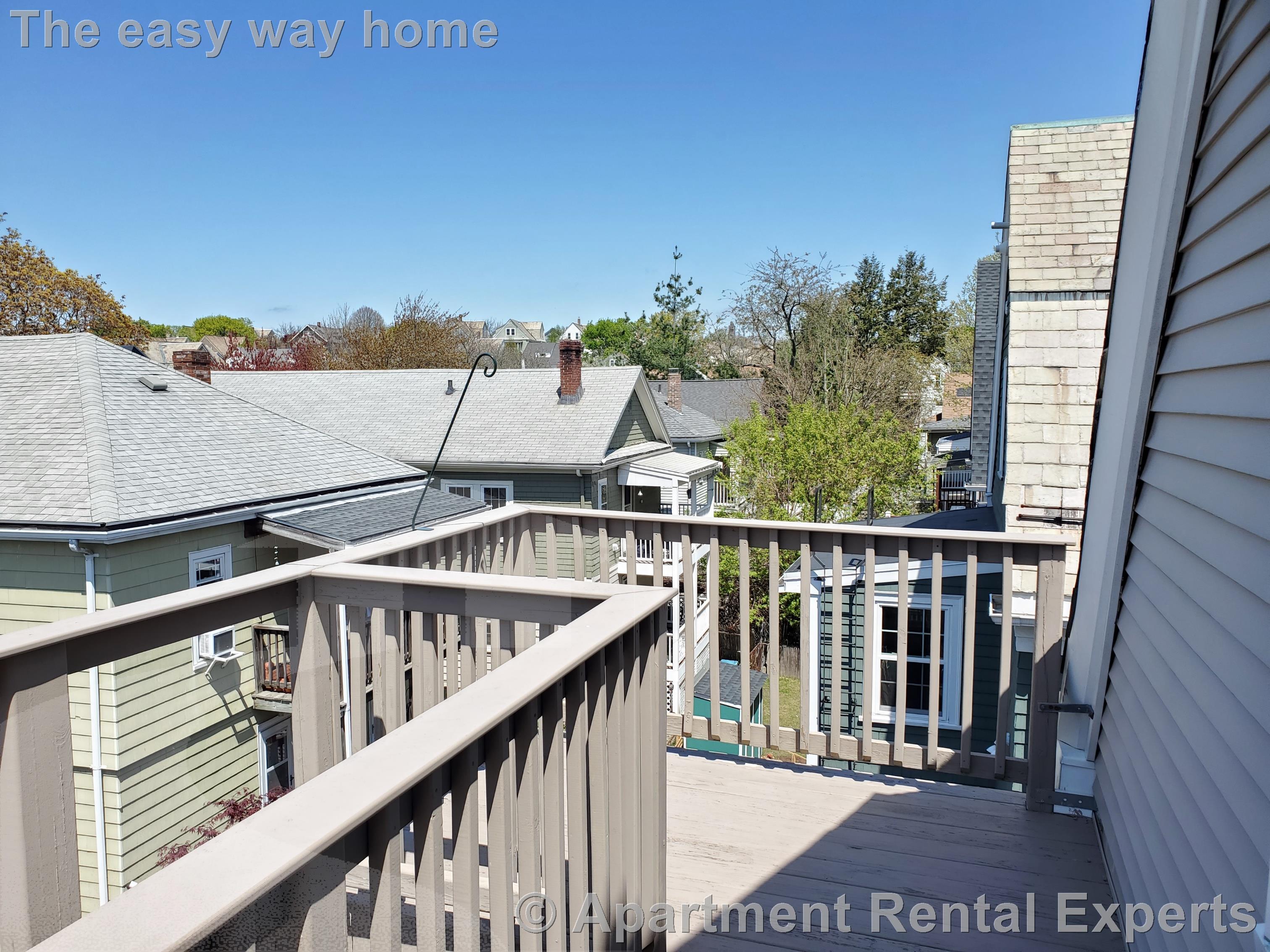 52 Simpson Ave, Davis Square