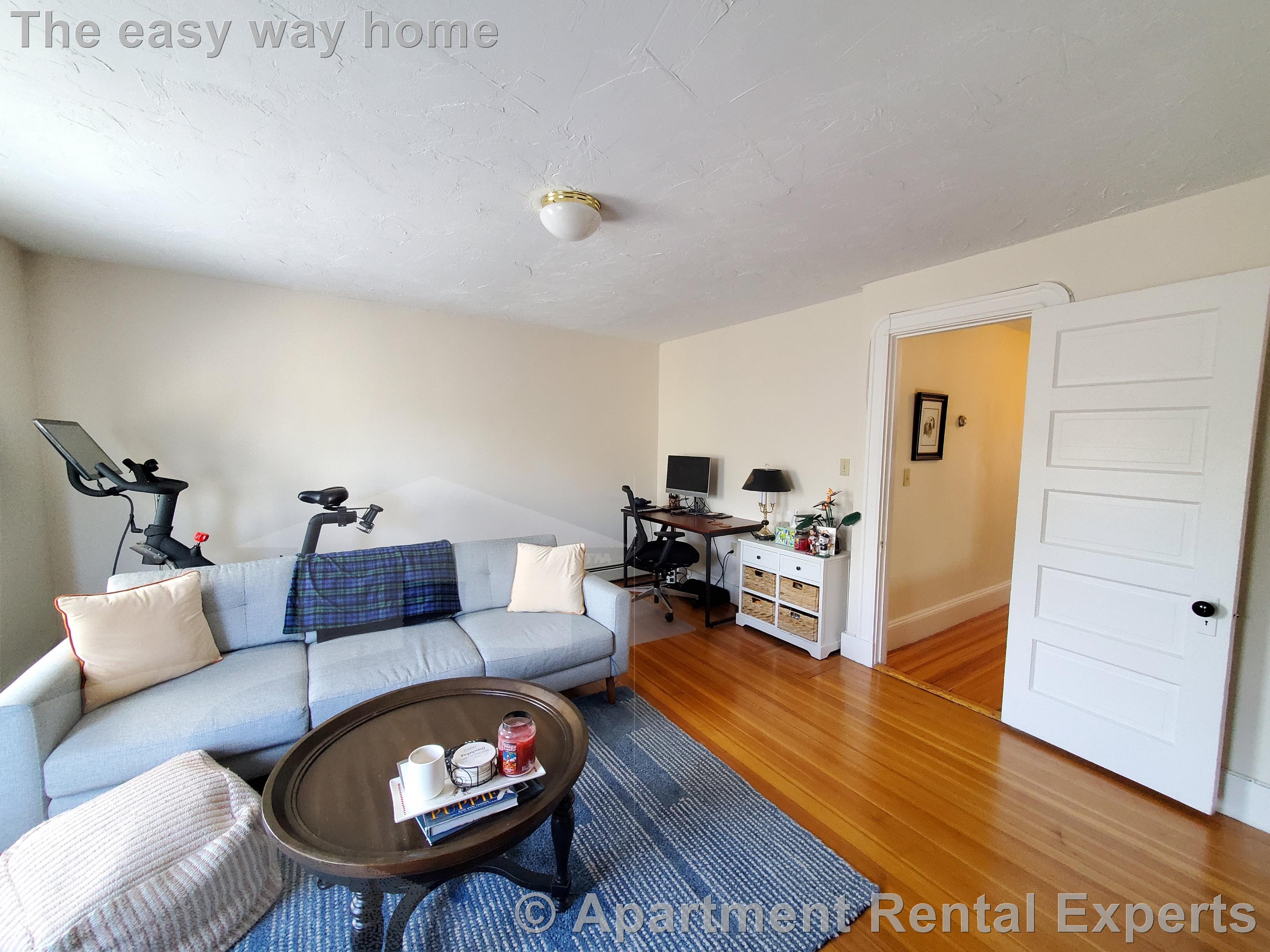 52 Simpson Ave, Davis Square