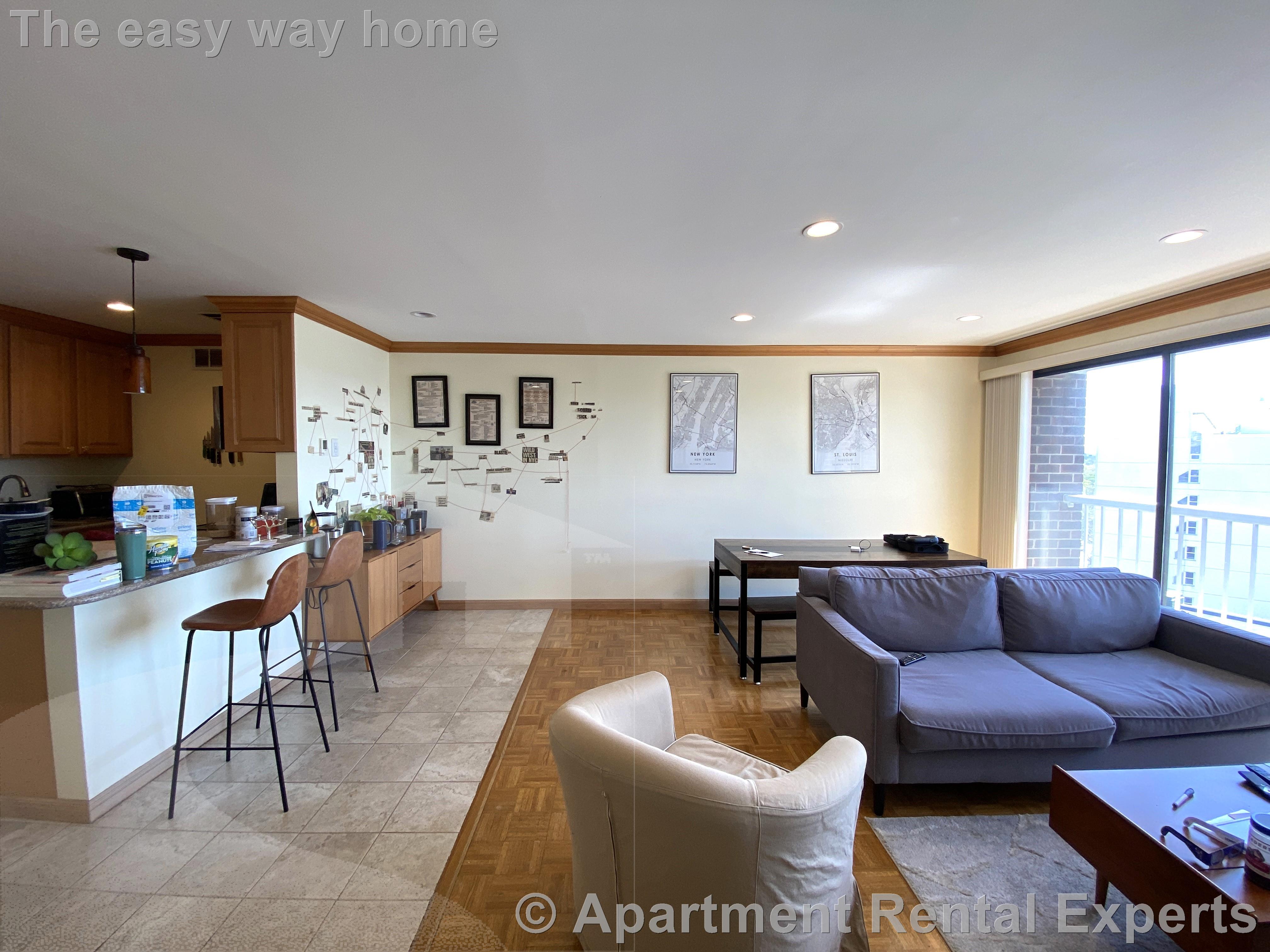 1105 Massachusetts Ave, Harvard Square