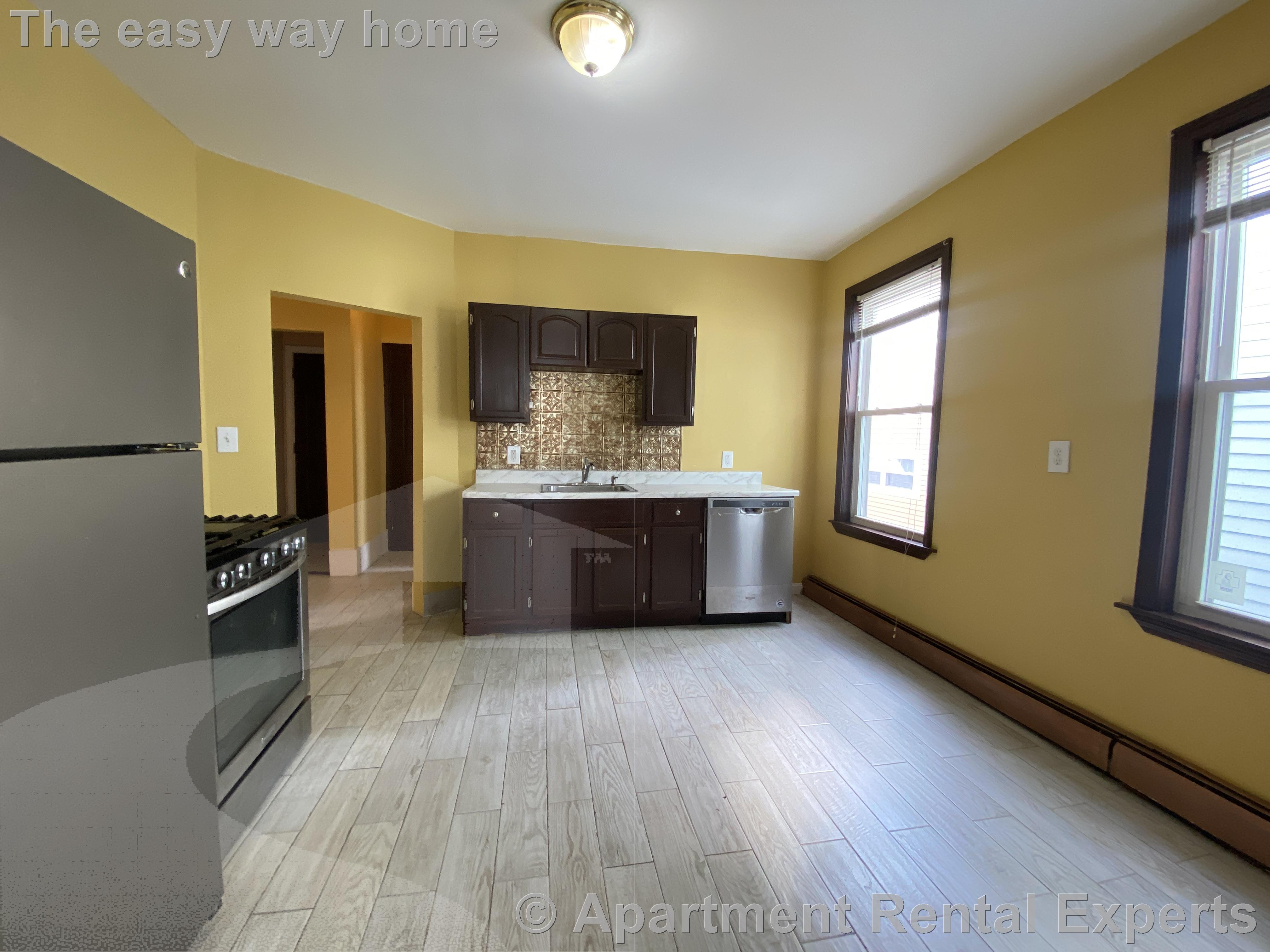 279 Broadway, Central Square