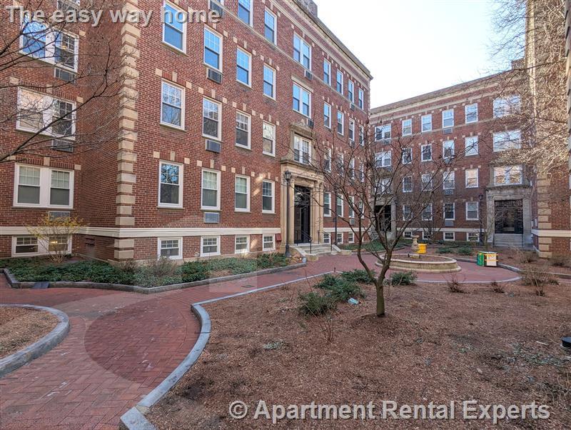 26 Chauncy St, Harvard Square