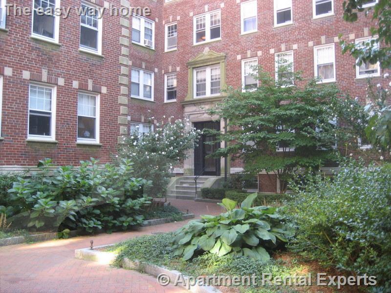 18 Chauncy St, Harvard Square