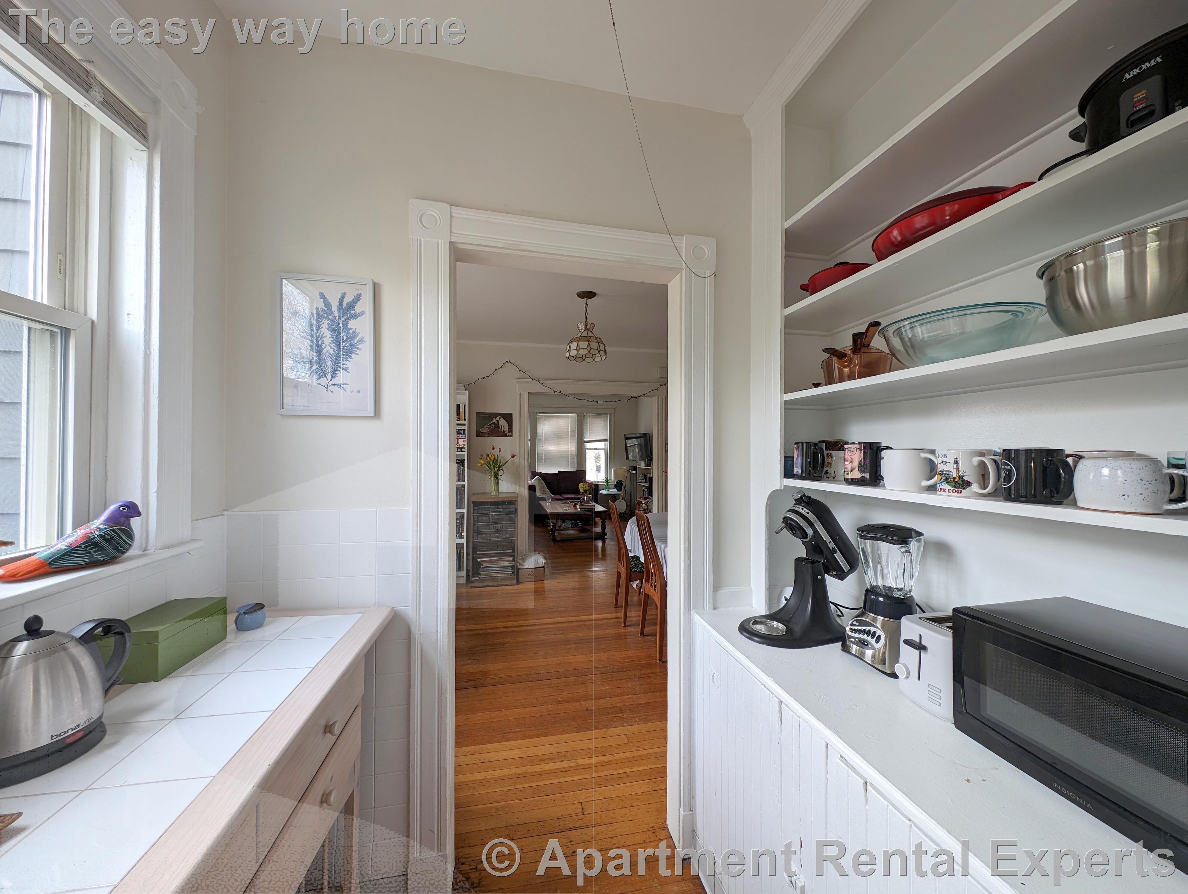 1 Russell Rd, Teele Square