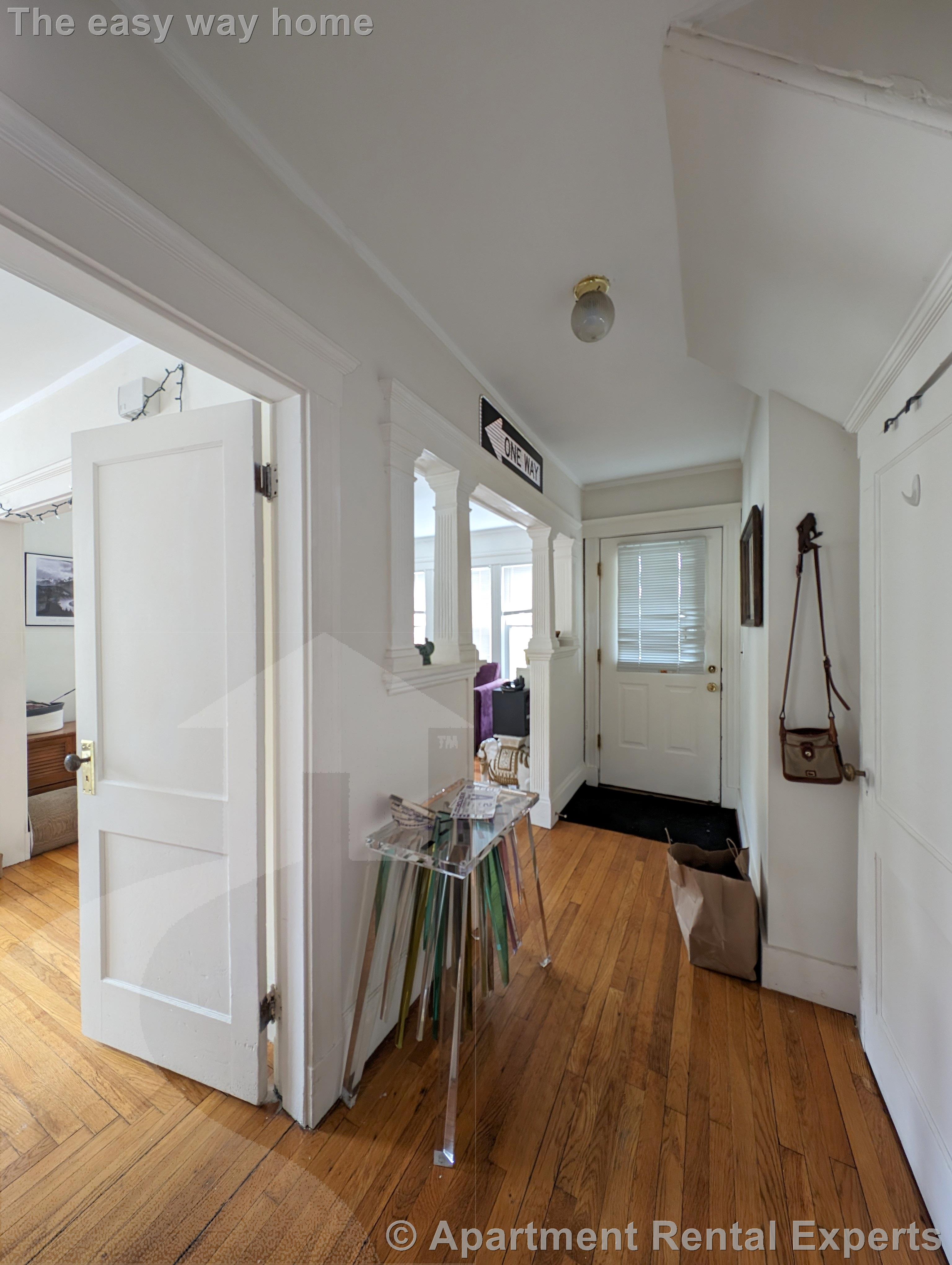 1 Russell Rd, Teele Square