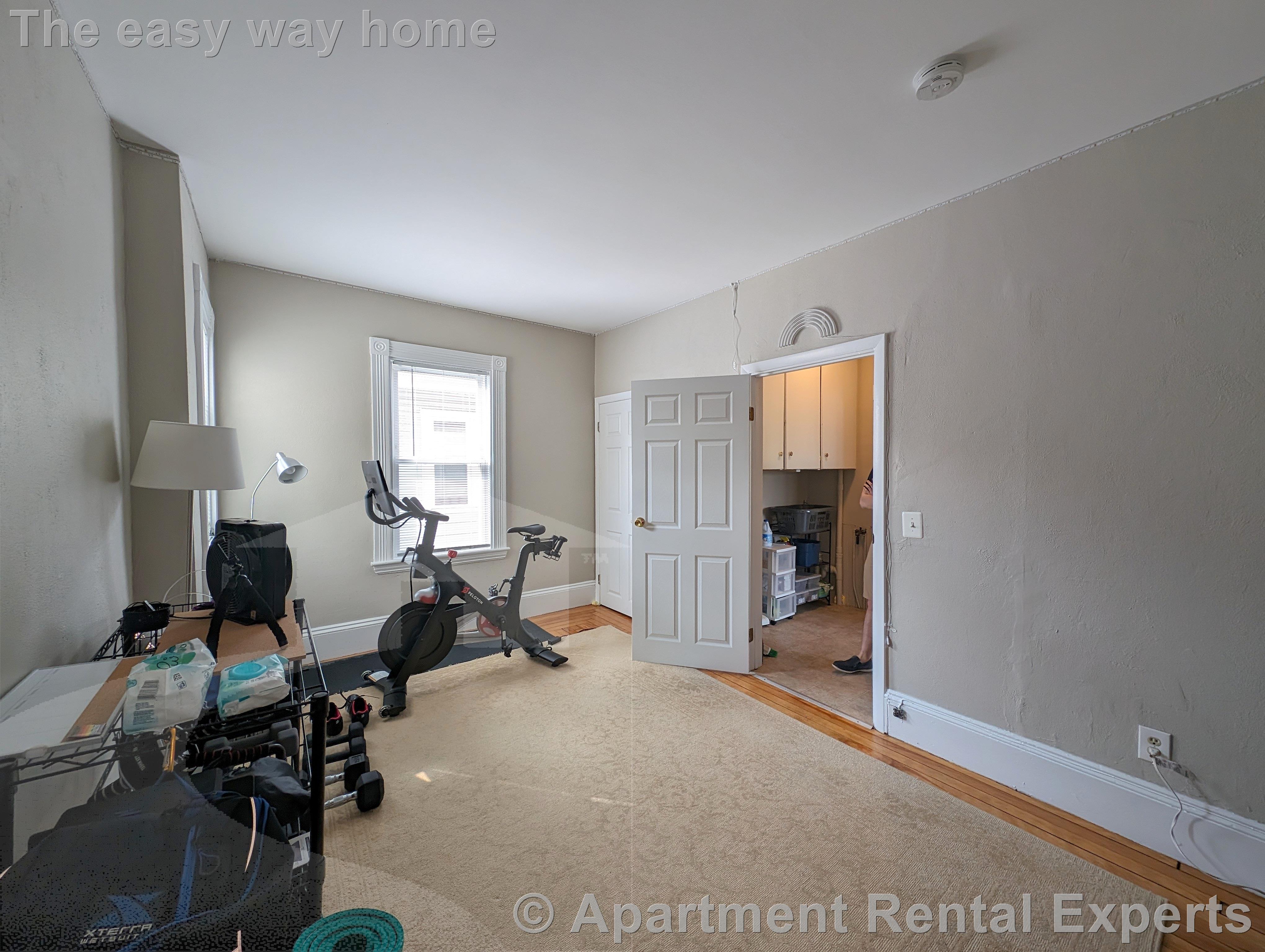 27 Marshall St, West Medford