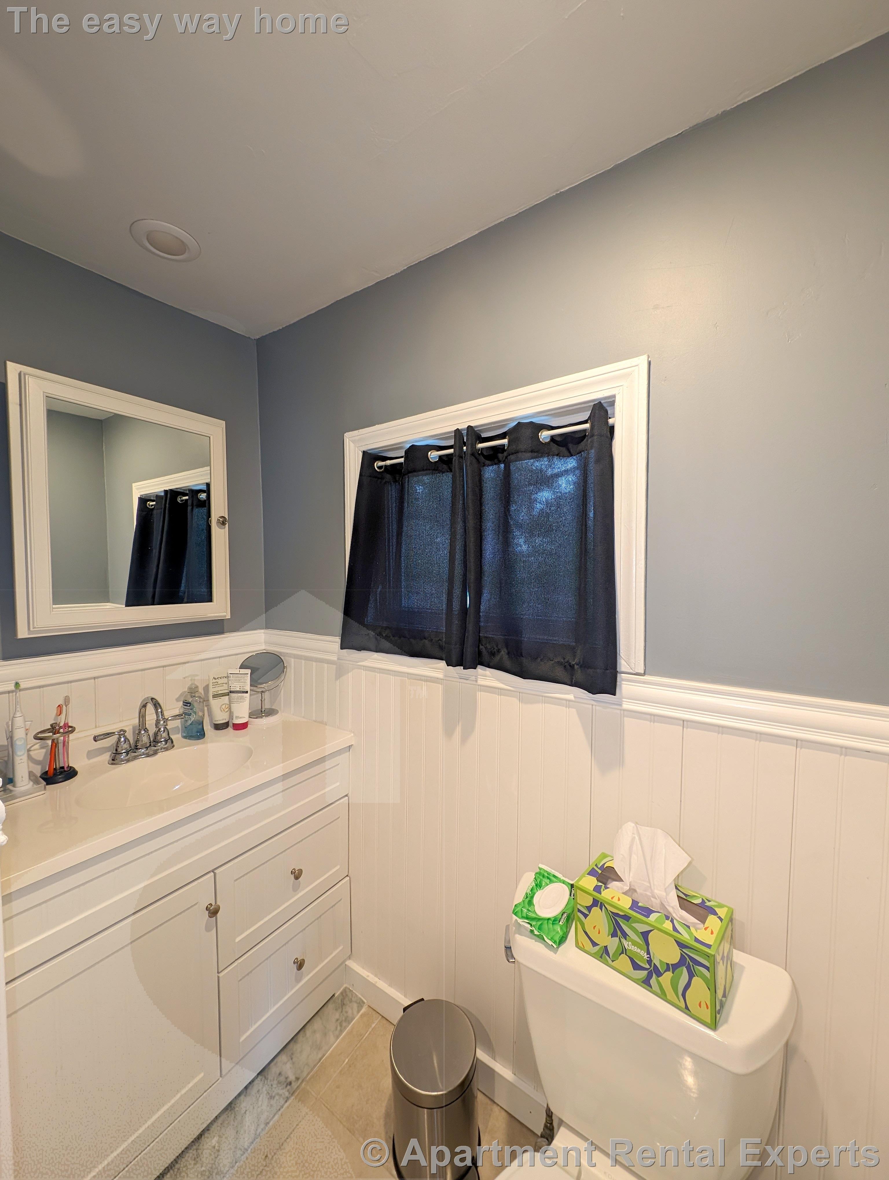 27 Marshall St, West Medford