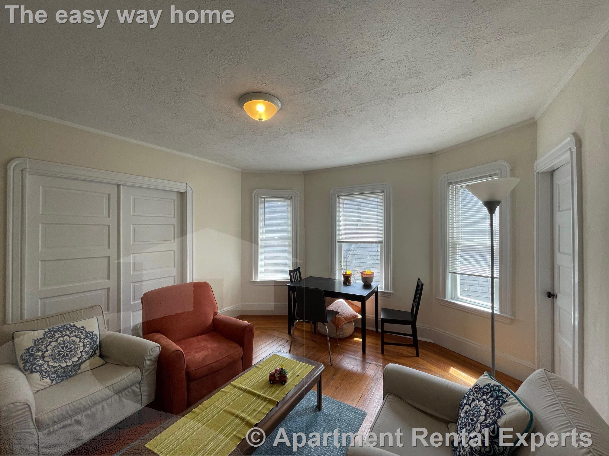 10 Chandler St, Davis Square