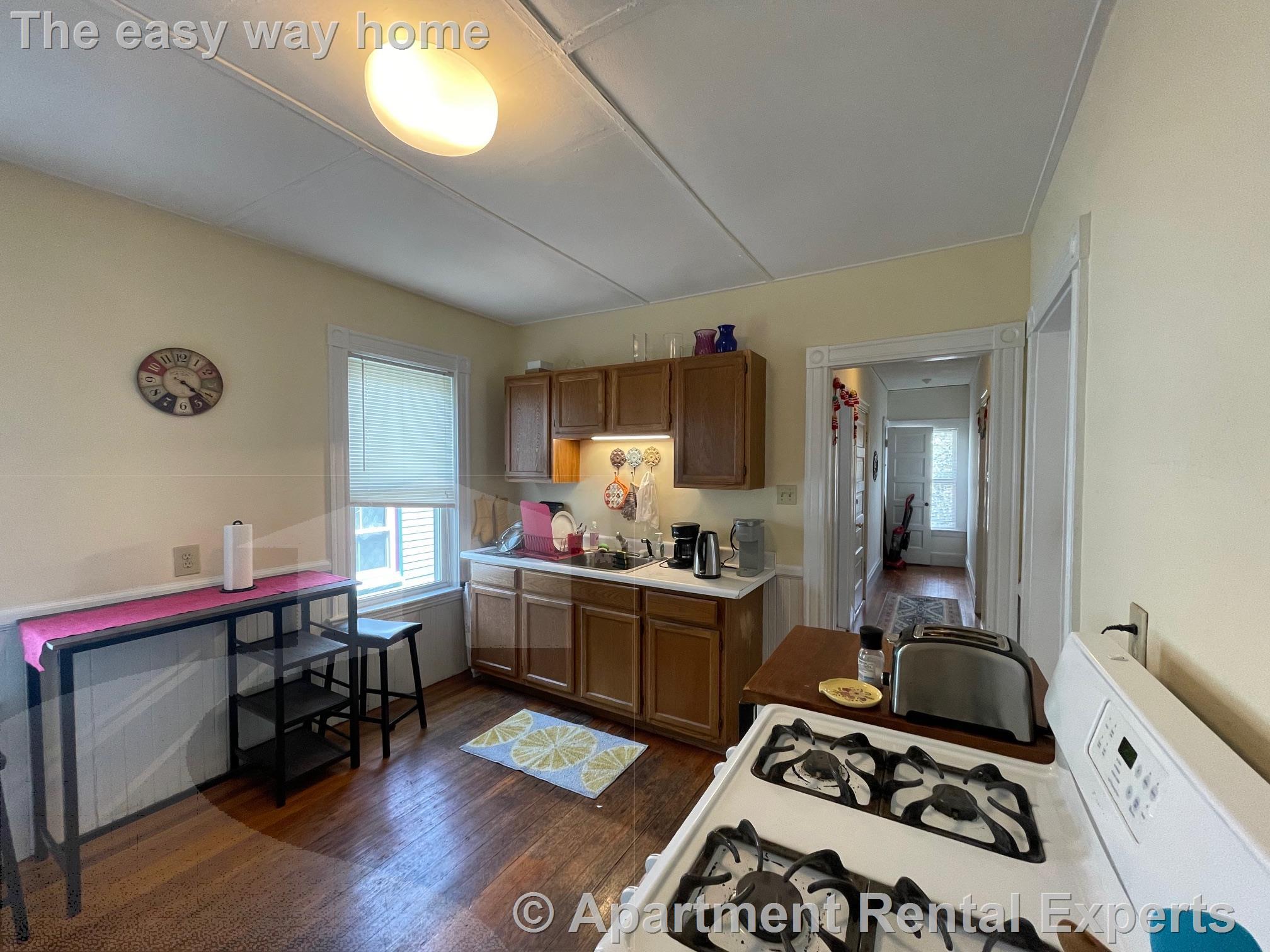 10 Chandler St, Davis Square