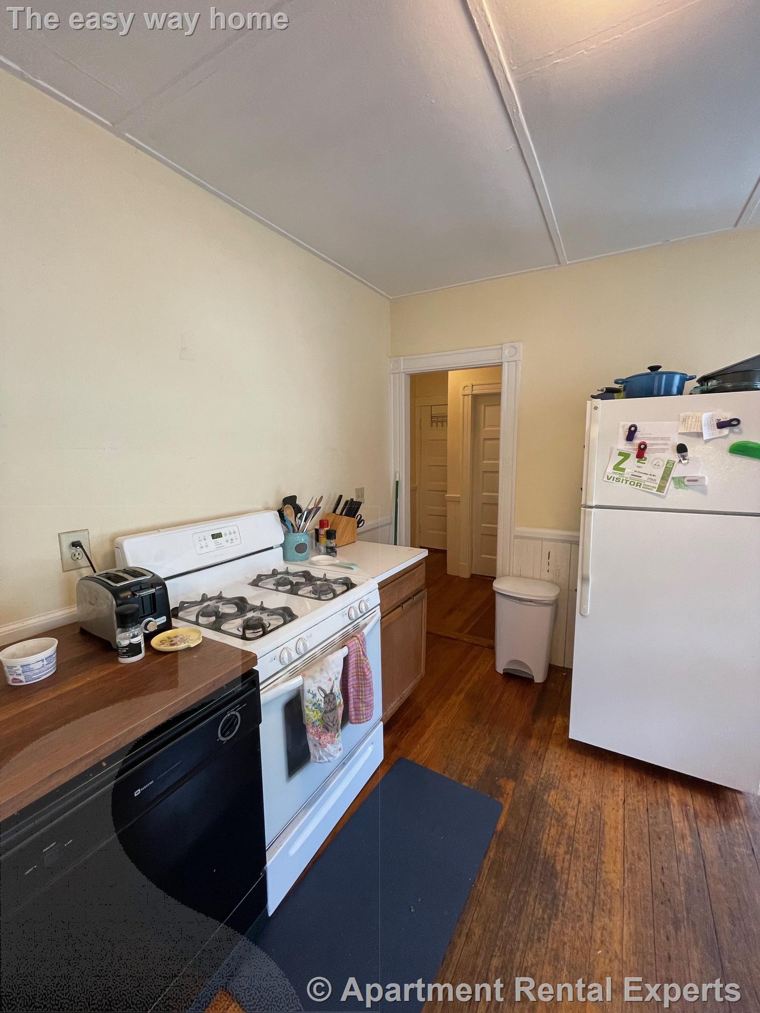 10 Chandler St, Davis Square