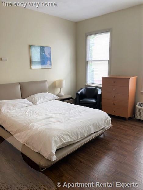 364 Harvard St, Harvard Square