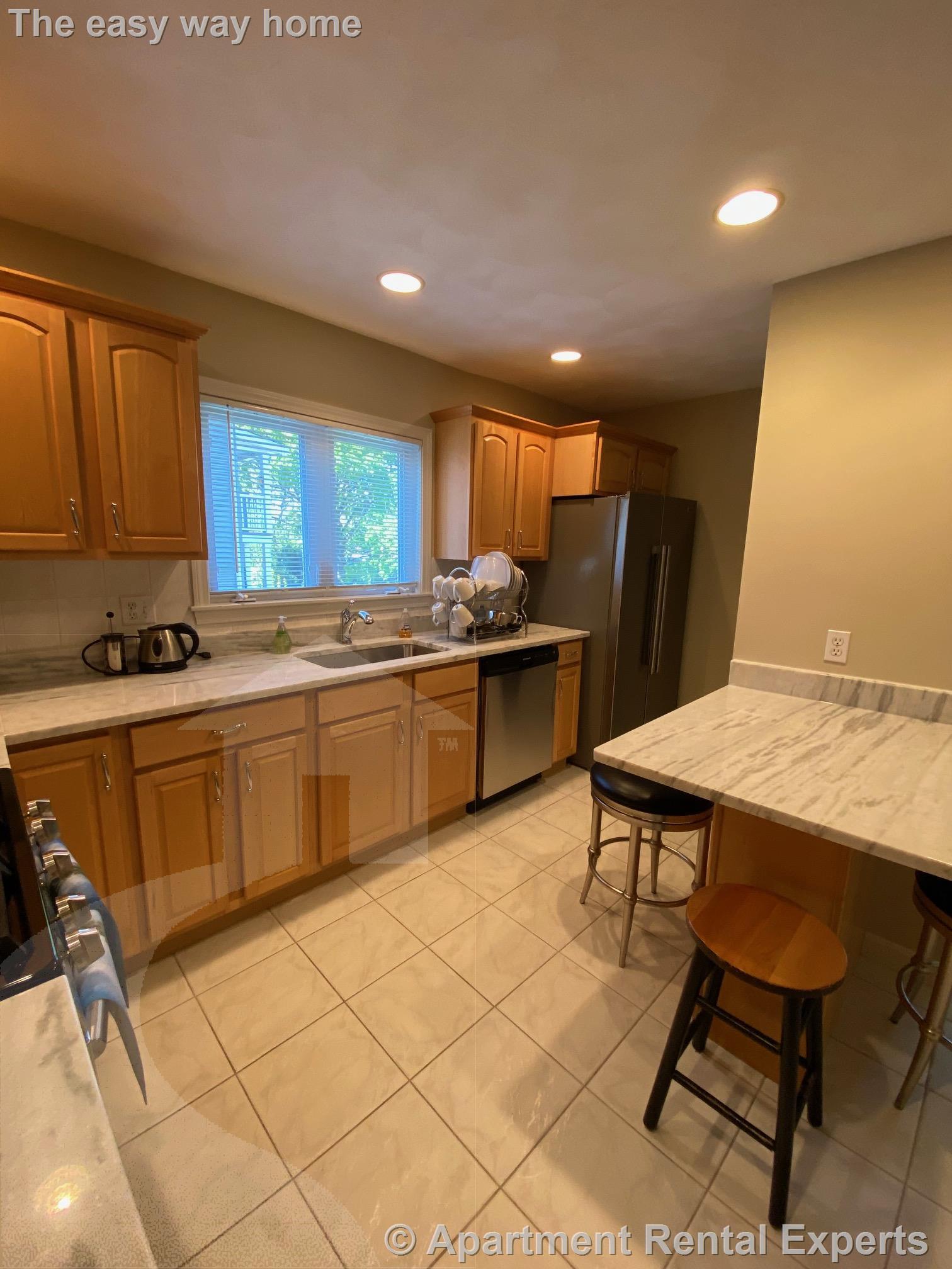 55 Farragut Ave, Teele Square