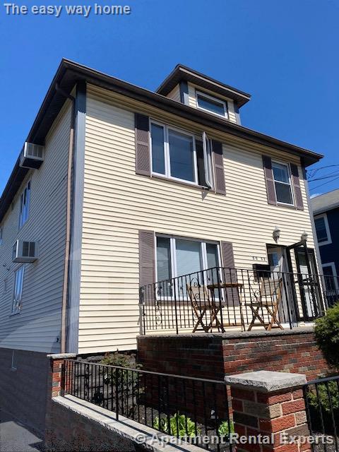 55 Farragut Ave, Teele Square