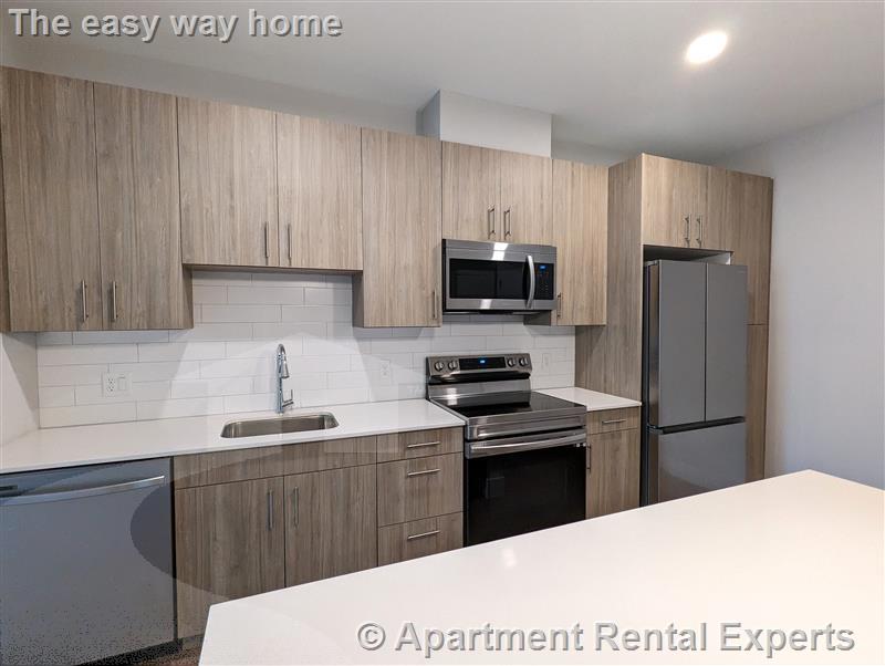 10 Inner Belt Rd, Union Square