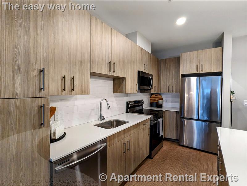 10 Inner Belt Rd, Union Square