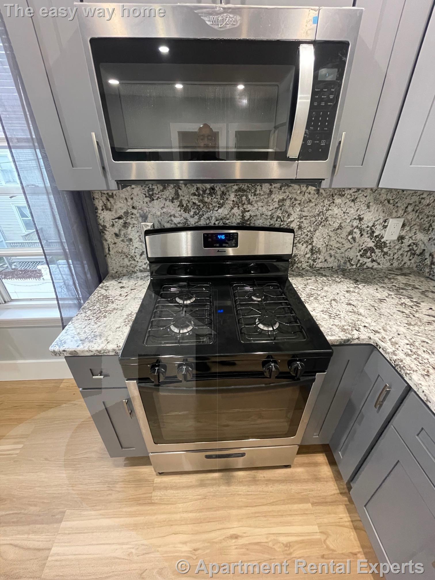 186 Pearl St, East Somerville