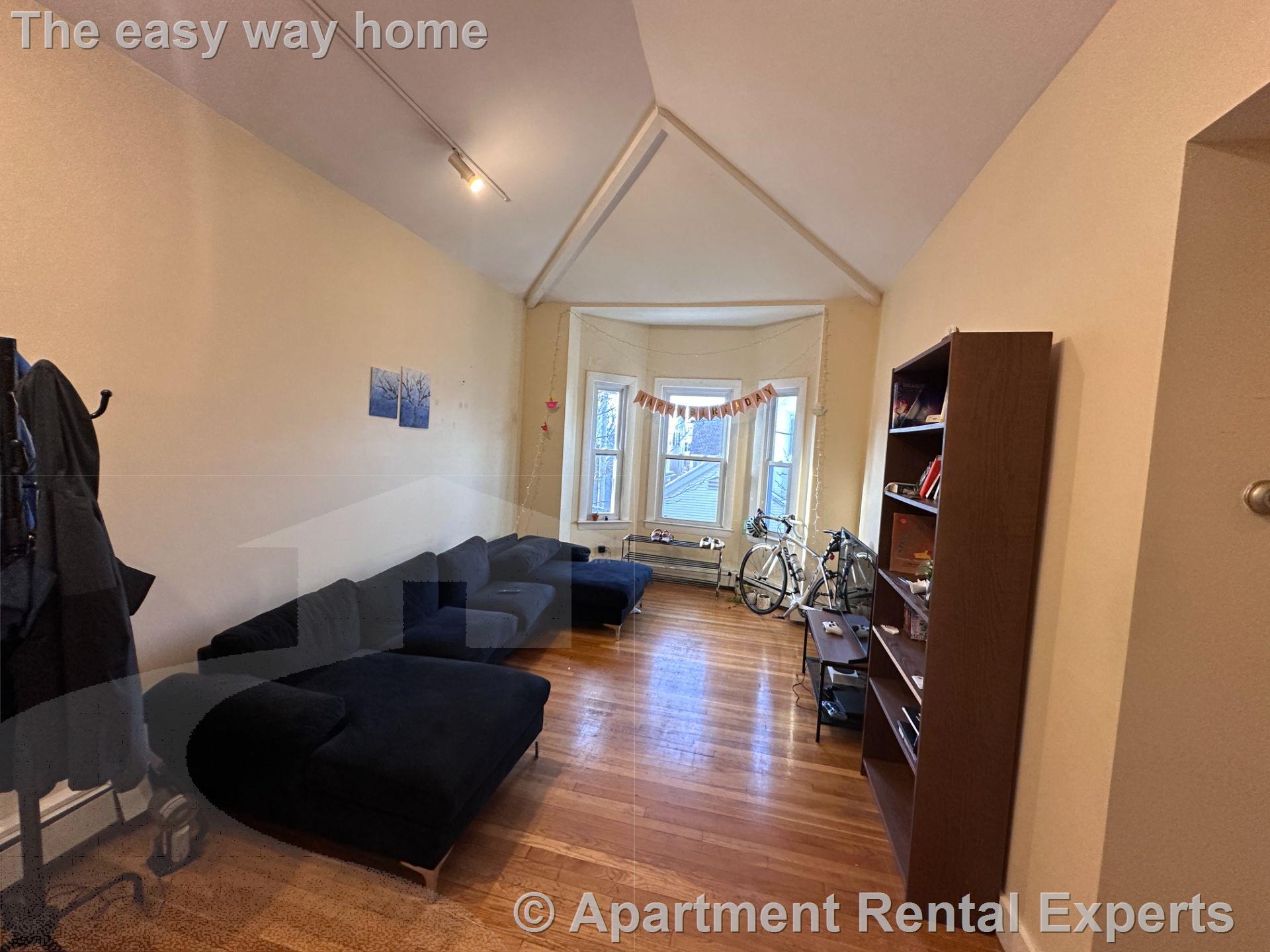 216 Columbia St, Inman Square