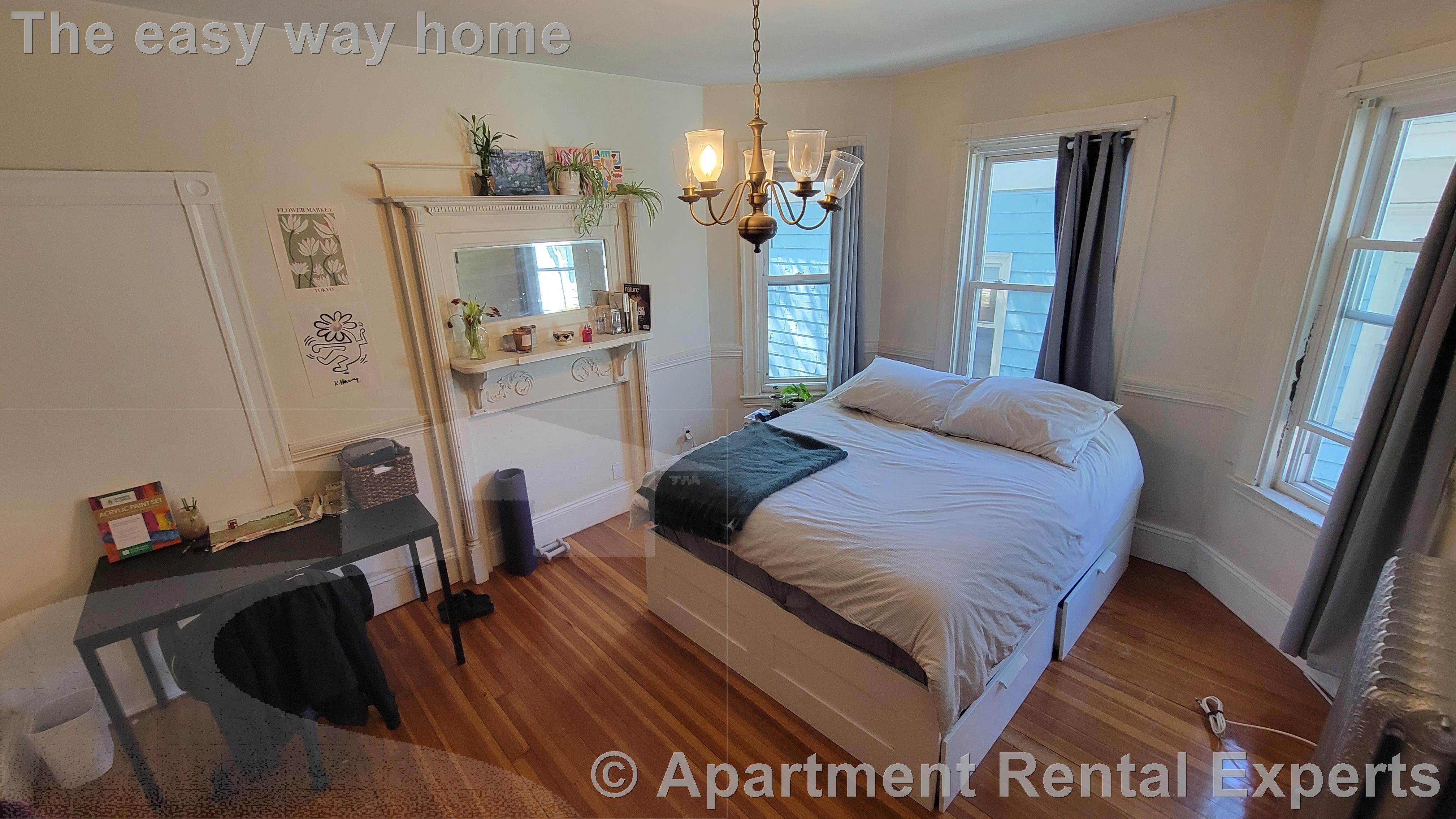 158 River St, Central Square