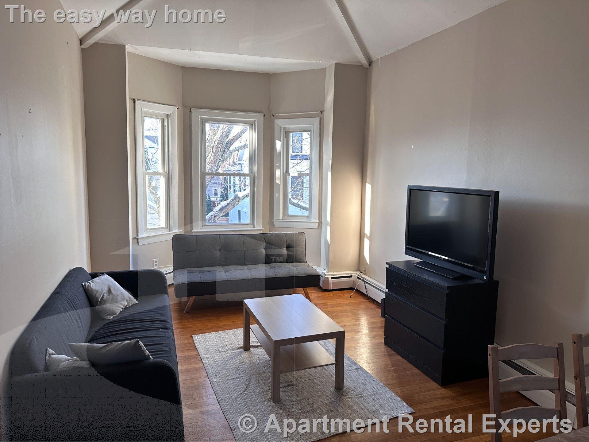 218 Columbia St, Inman Square