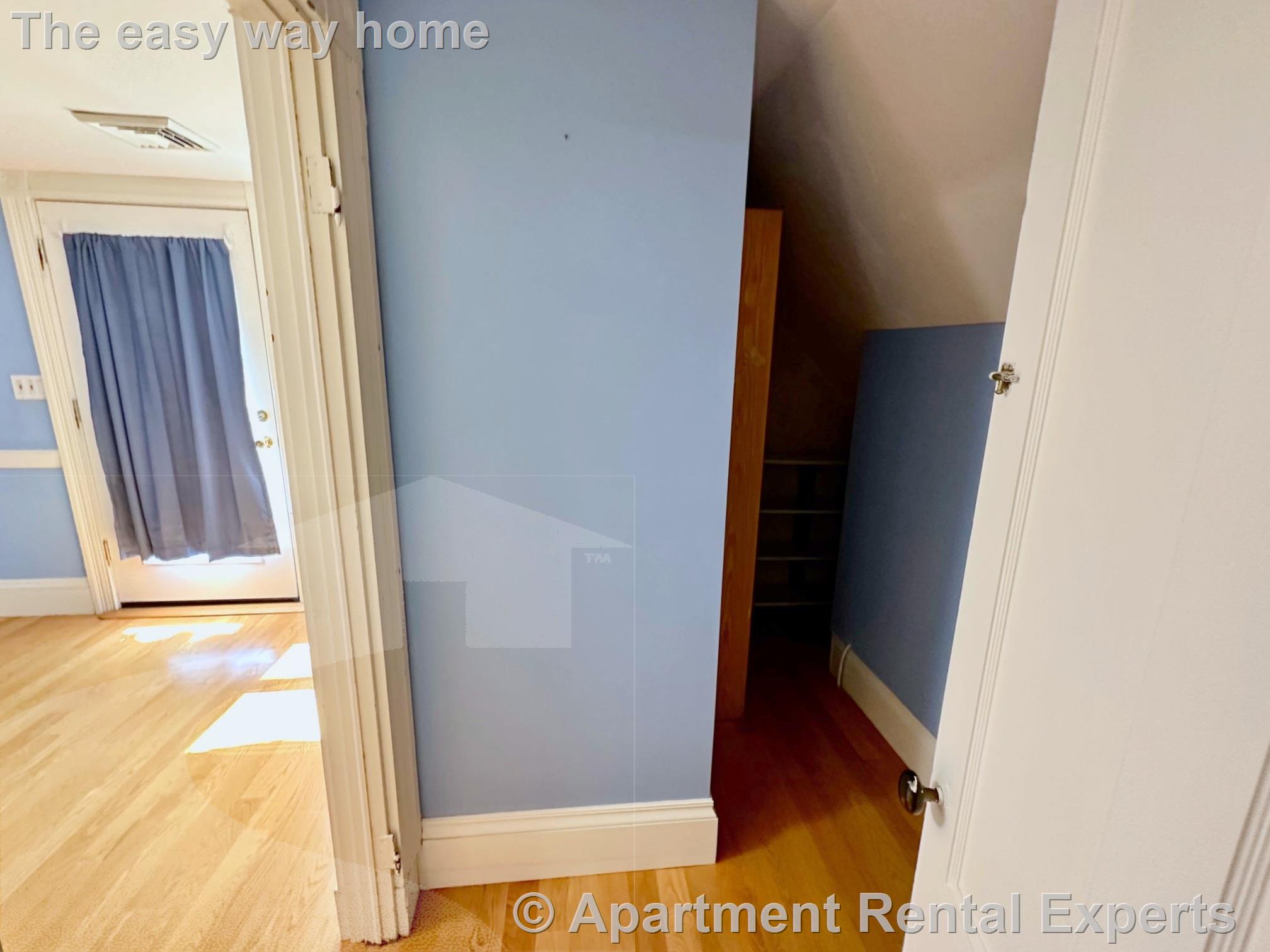 40 Foskett St, Davis Square