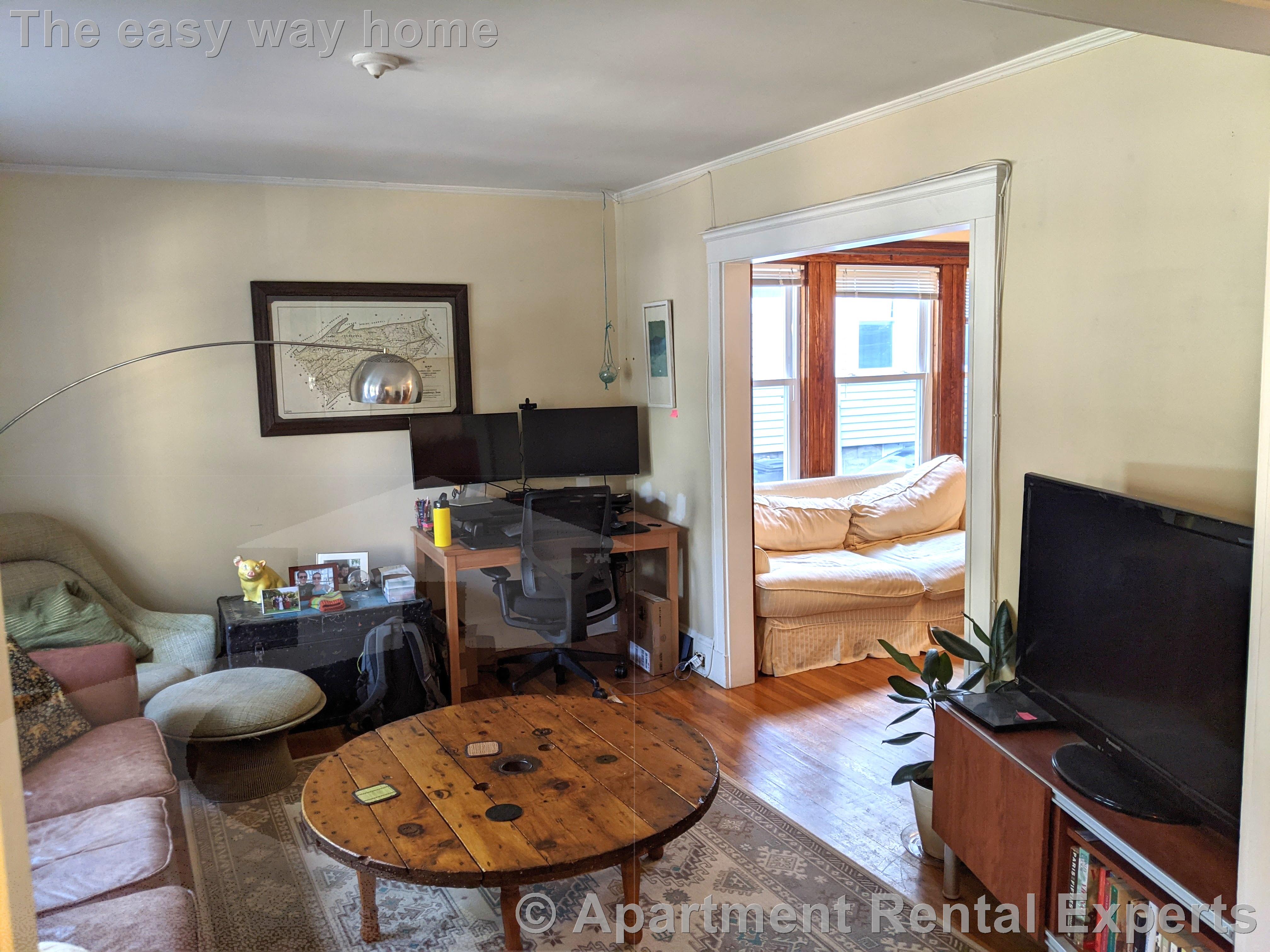 37 Irvington Rd, Tufts