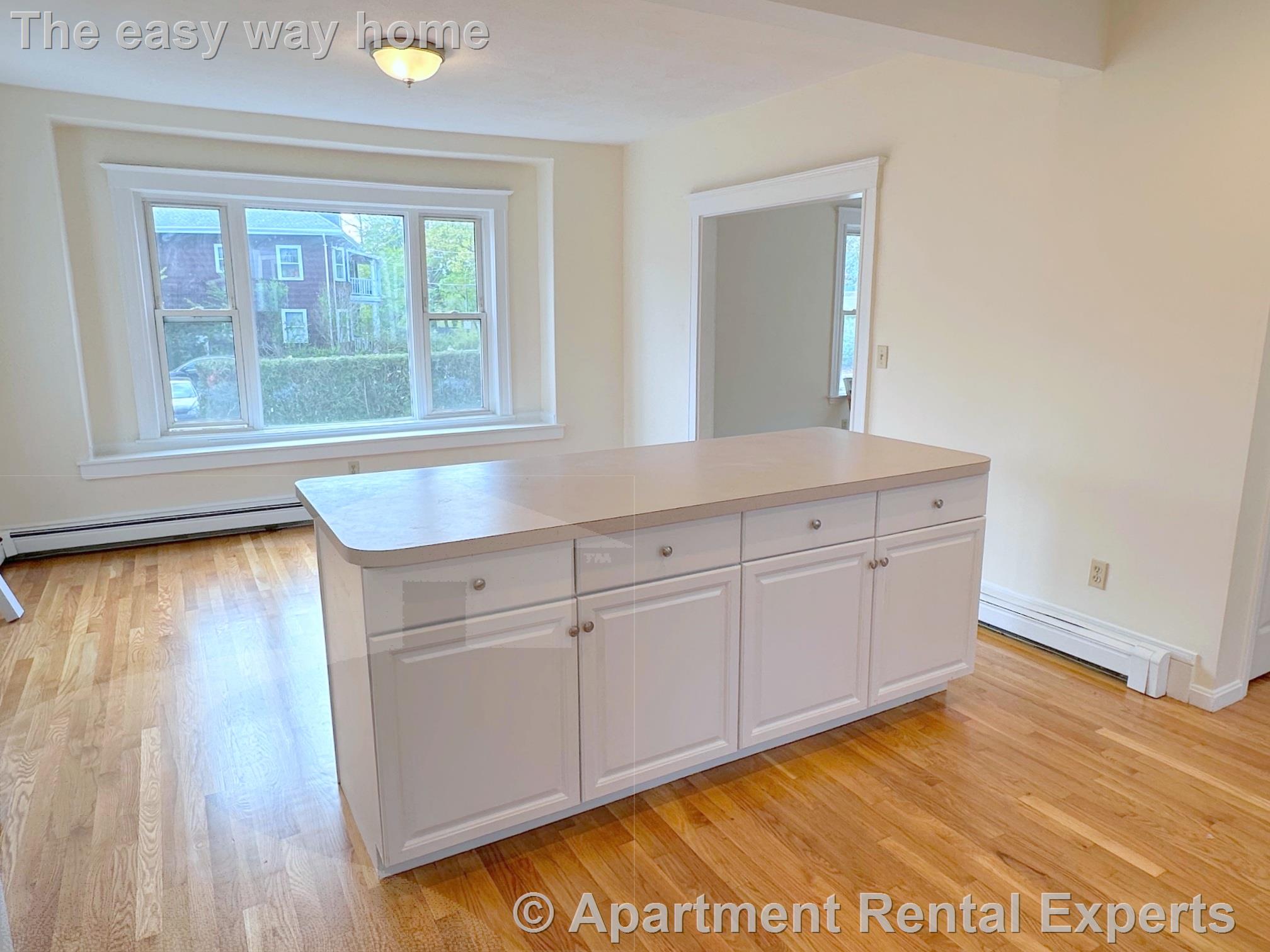 475 Belmont St, Belmont Line