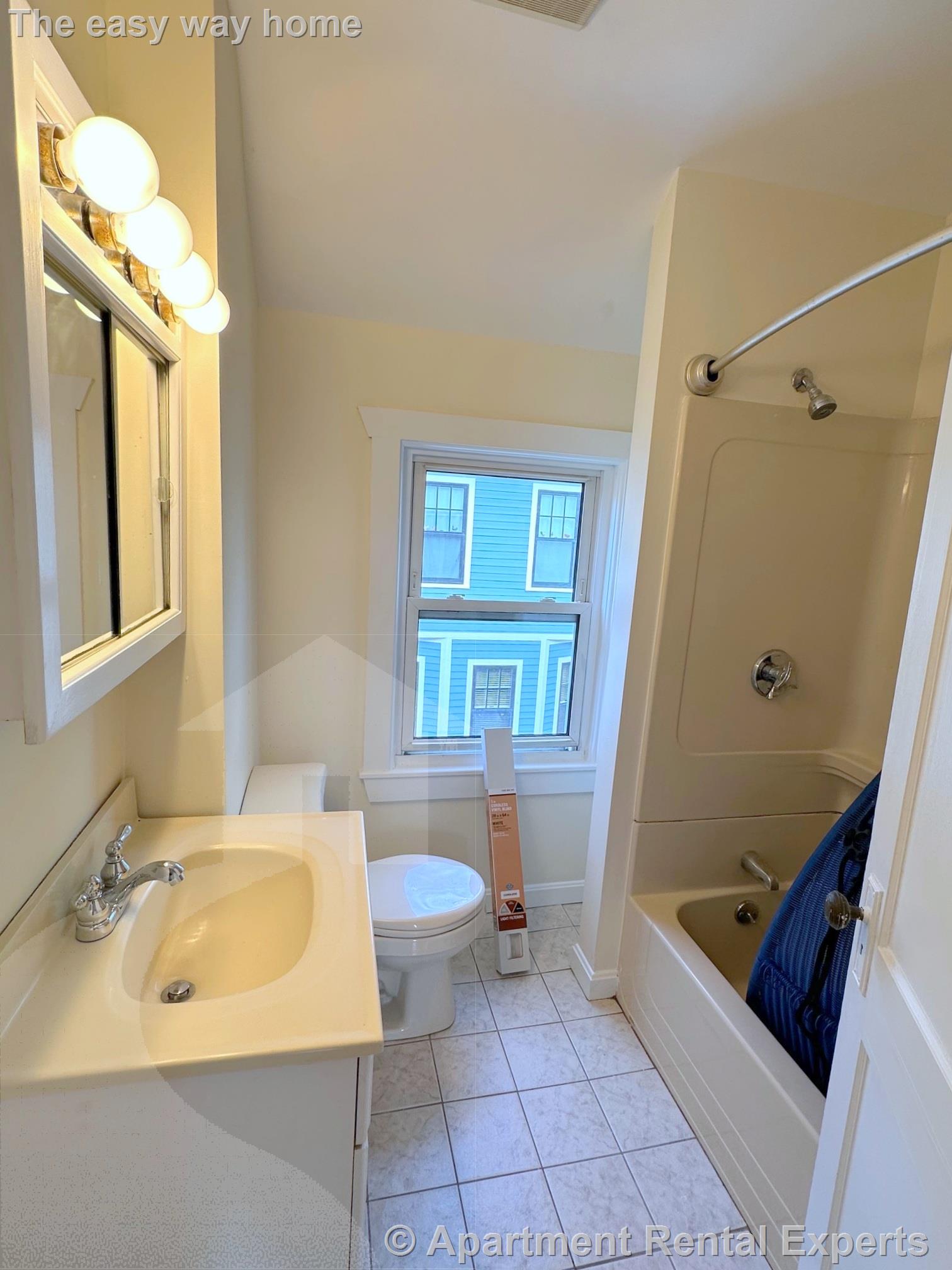 475 Belmont St, Belmont Line