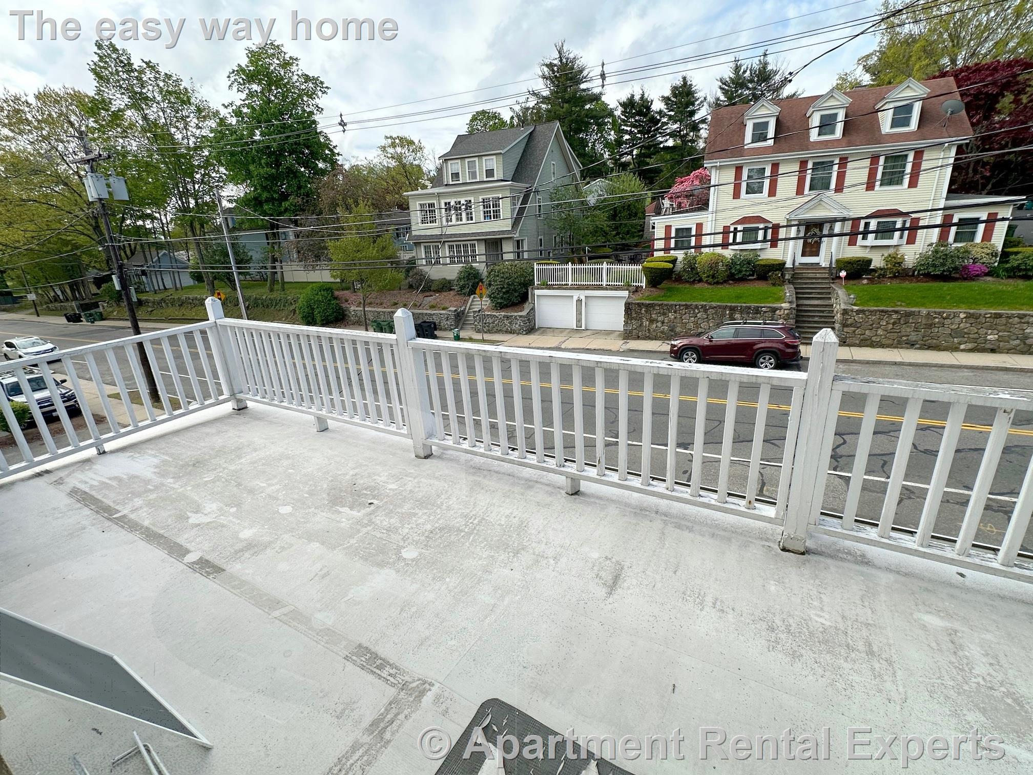 475 Belmont St, Belmont Line