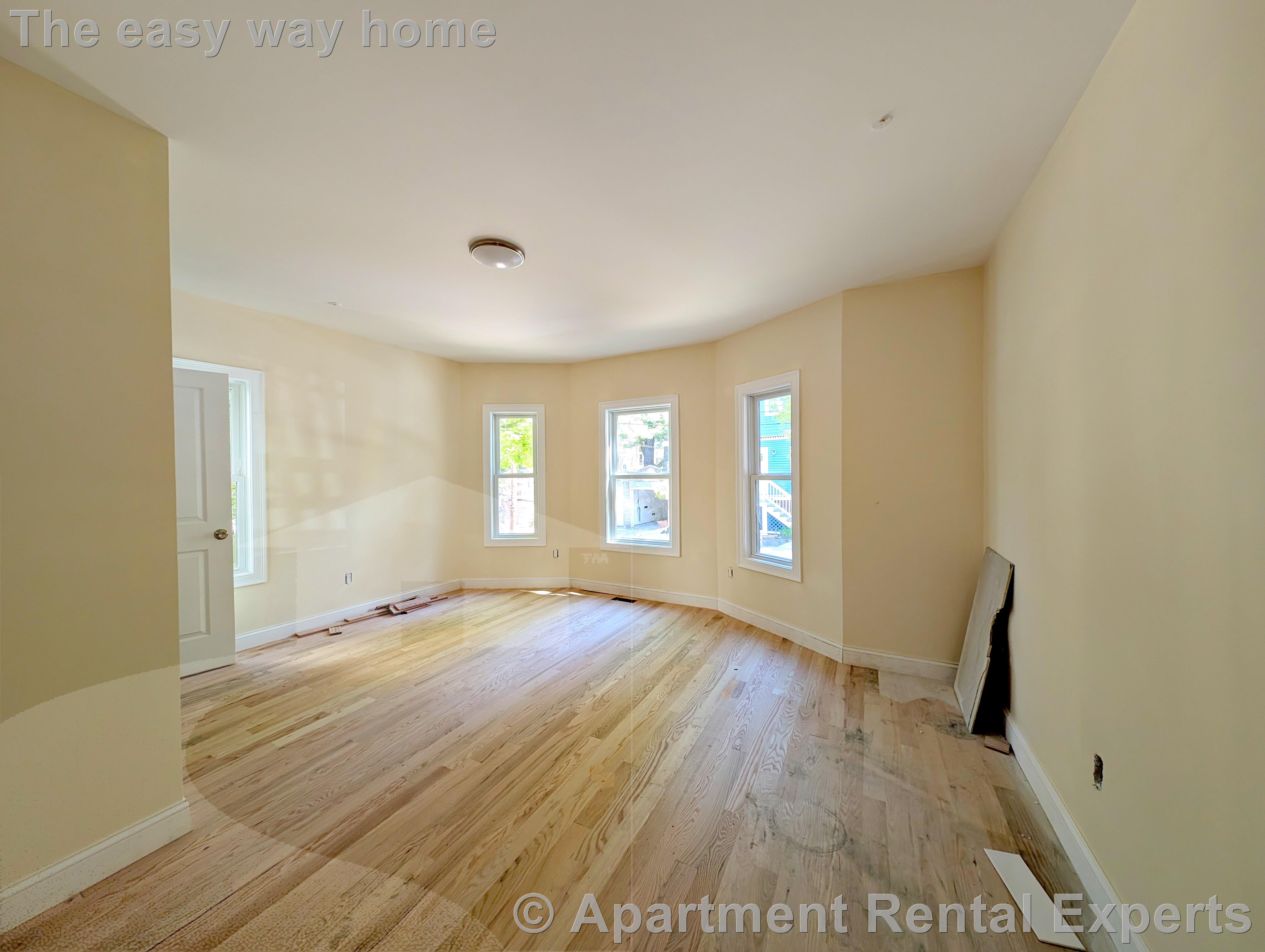 22 Holyoke Rd, Porter Square