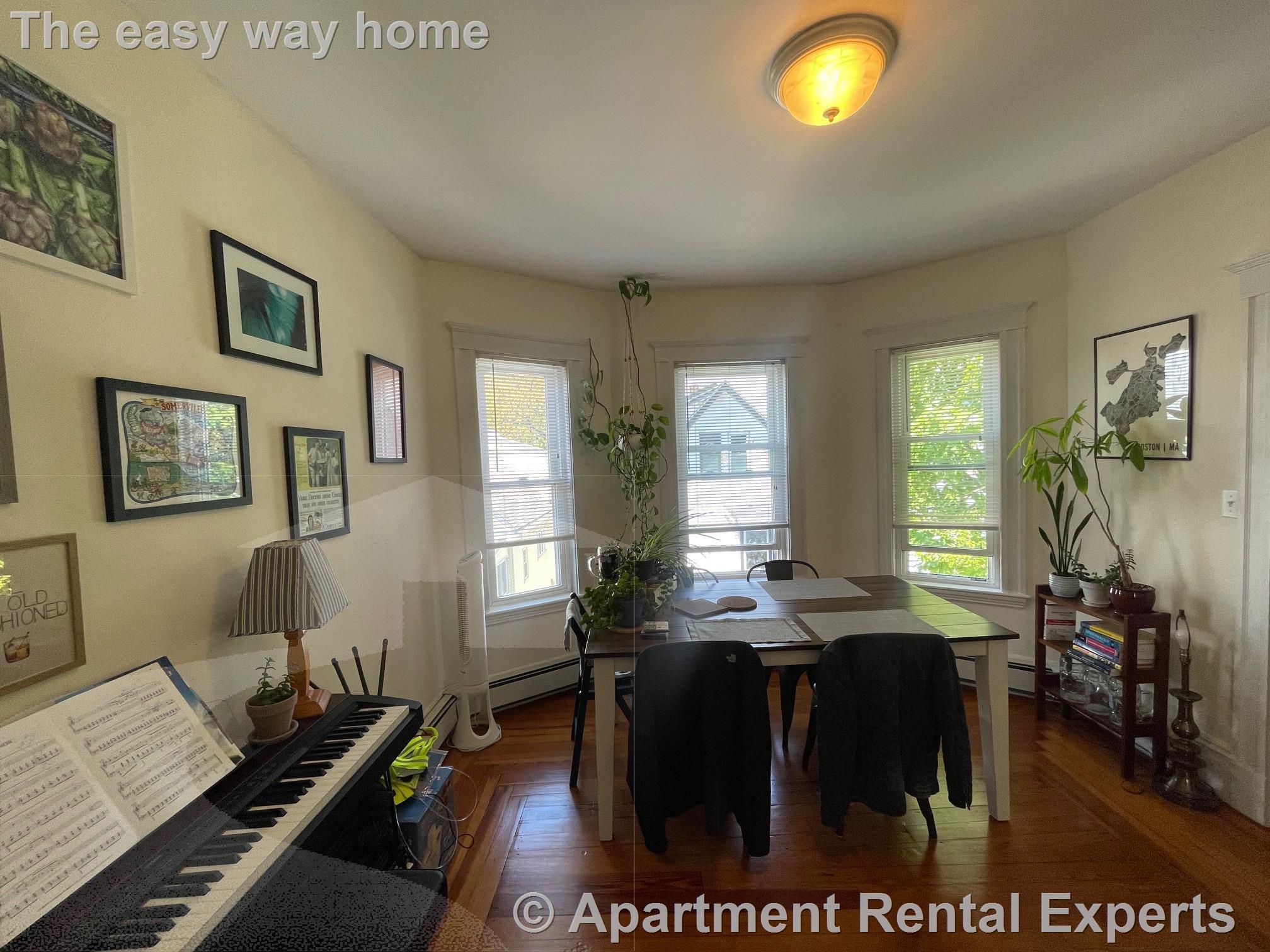 17 Belmont Sq, Porter Square