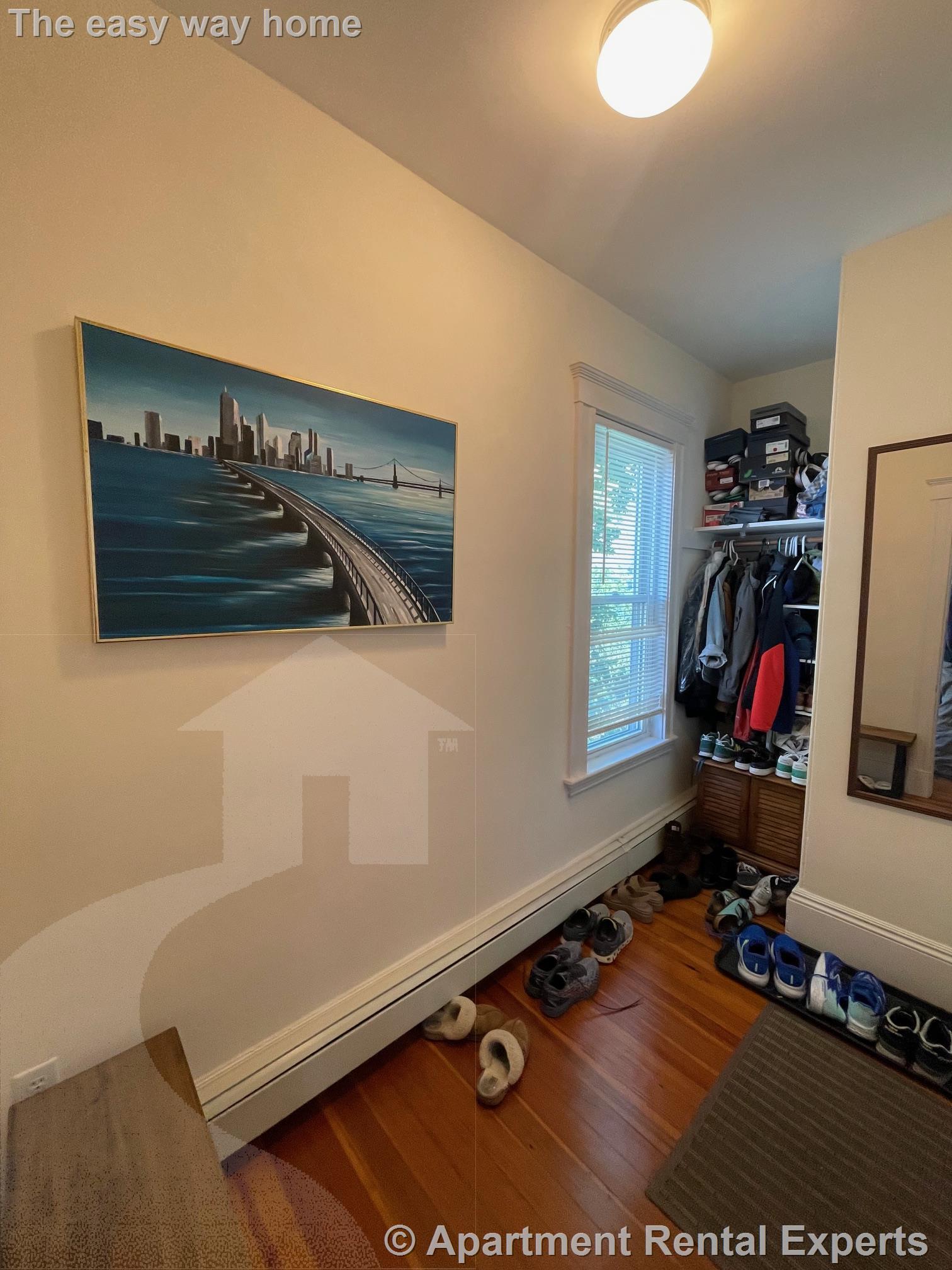 17 Belmont Sq, Porter Square