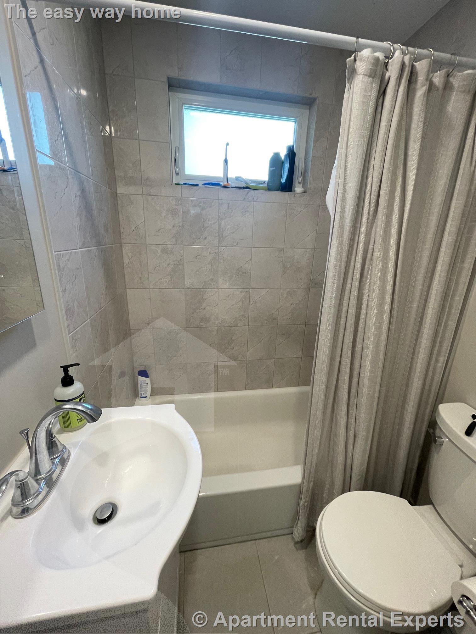 17 Belmont Sq, Porter Square