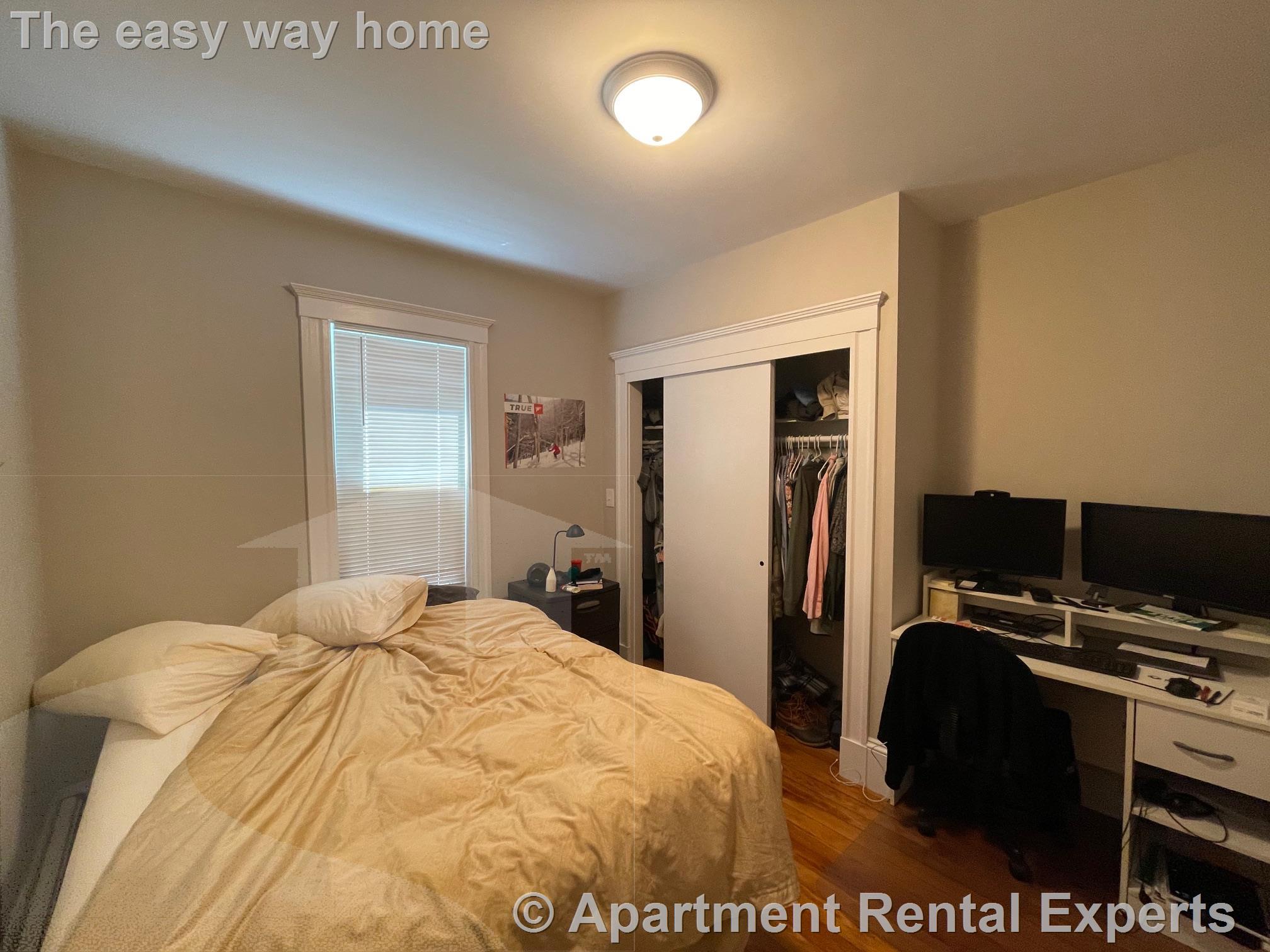 17 Belmont Sq, Porter Square