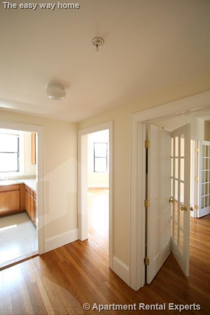 881 Massachusetts Ave, Central Square