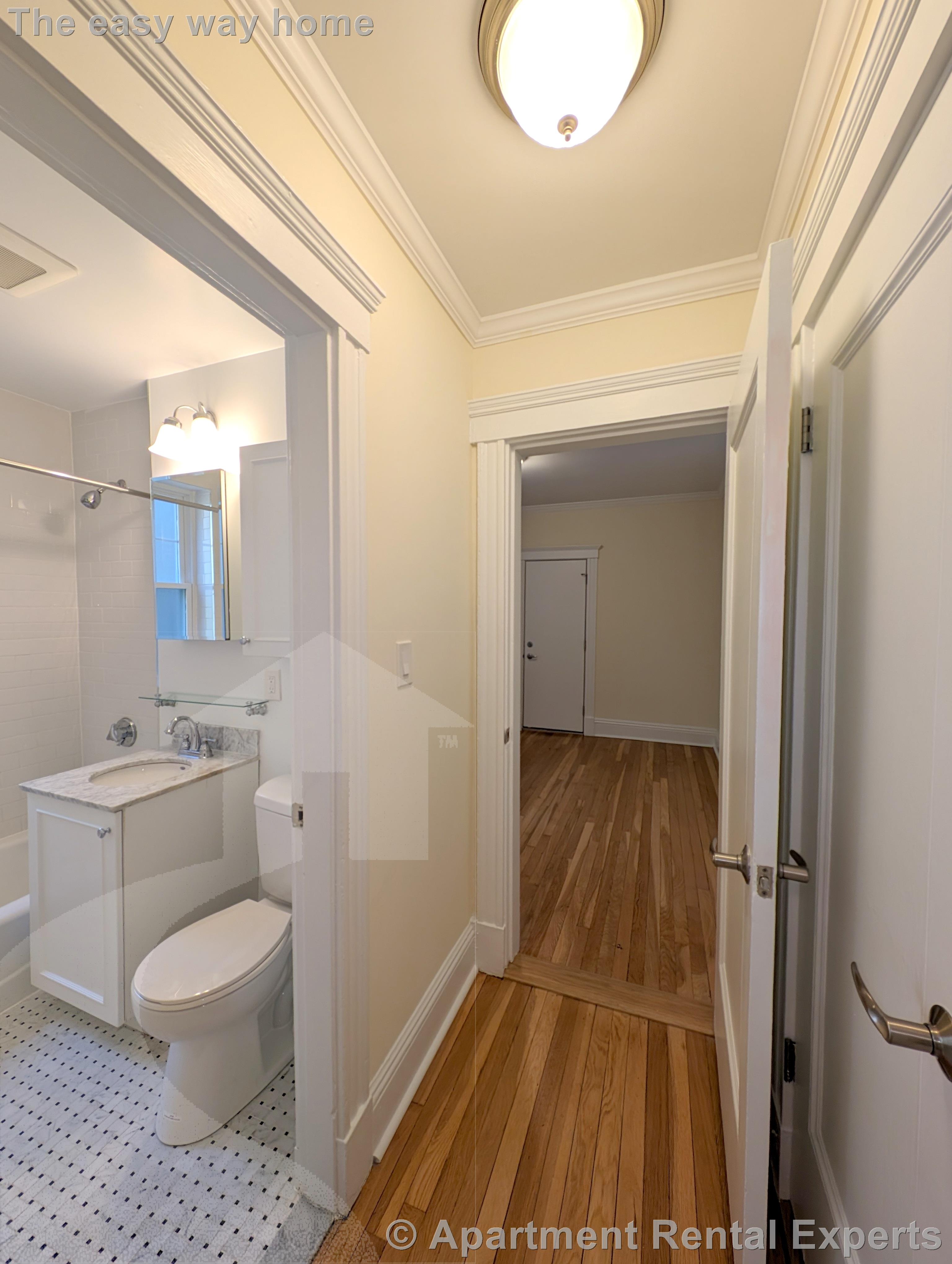 24 Chauncy St, Harvard Square