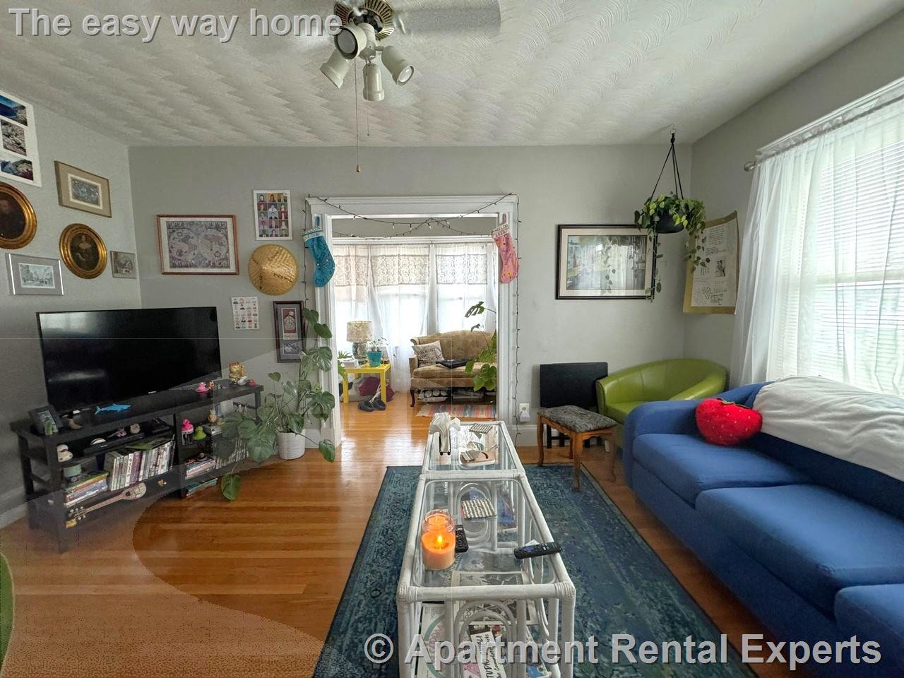 14 Second St, Medford Square