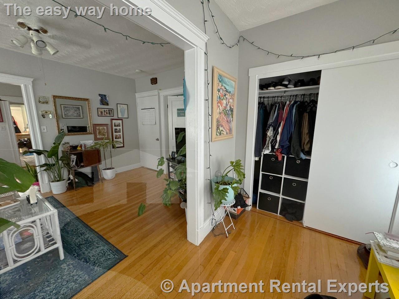 14 Second St, Medford Square