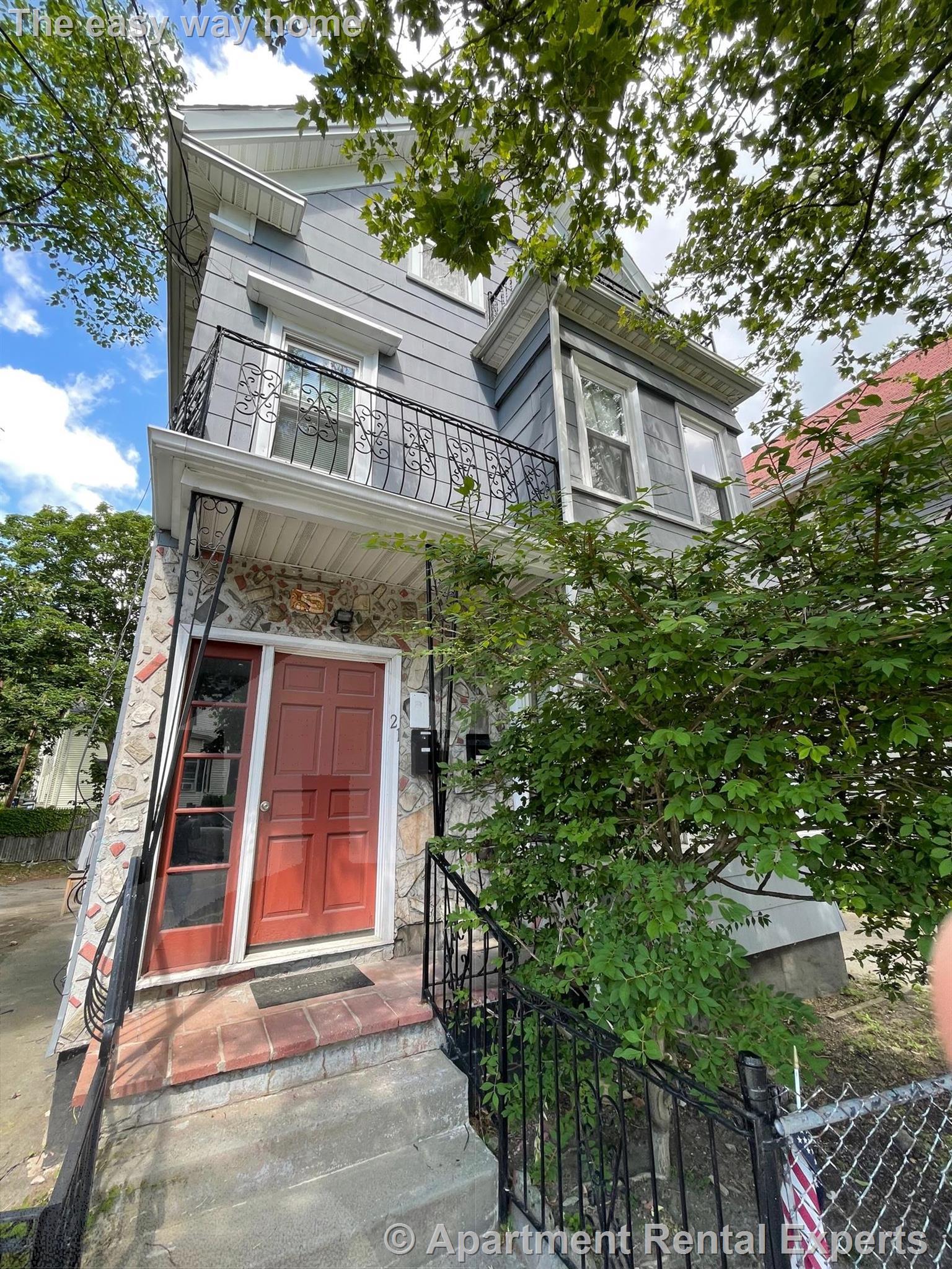 21 Elm St, Porter Square