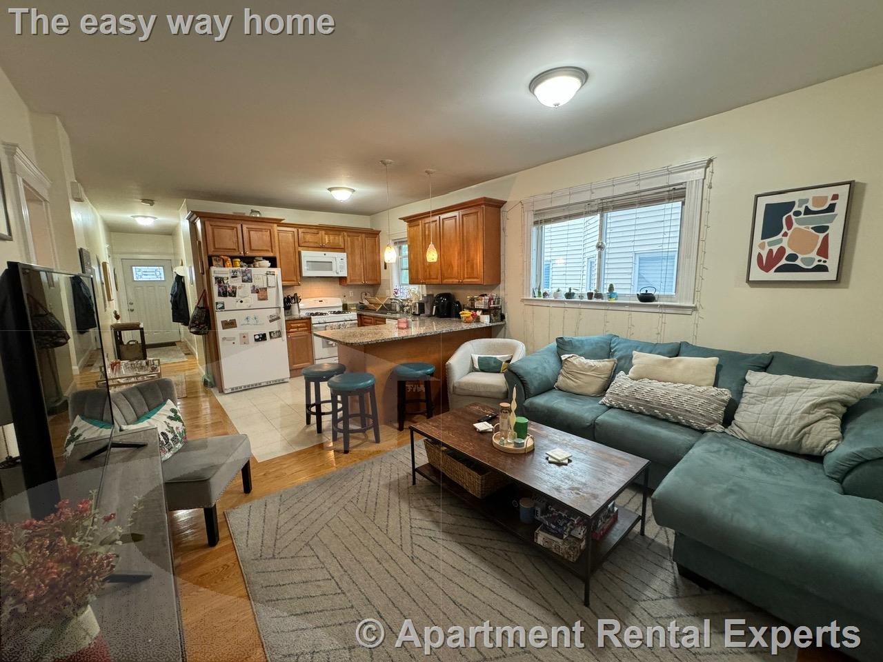 29-31 Belknap St, Teele Square