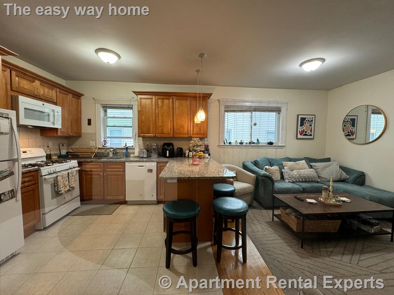 29-31 Belknap St, Teele Square