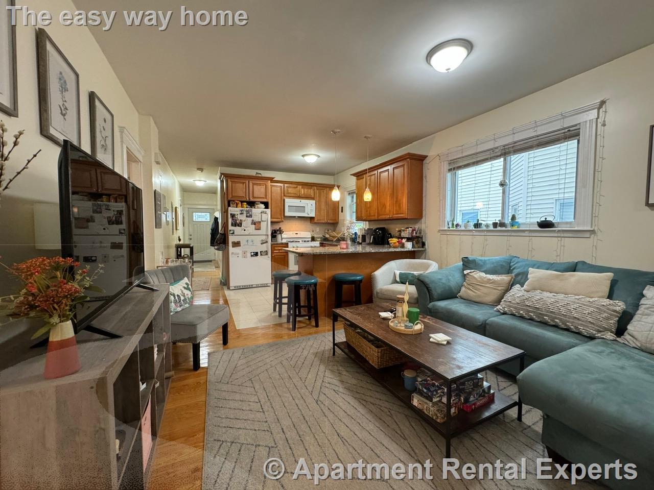 29-31 Belknap St, Teele Square