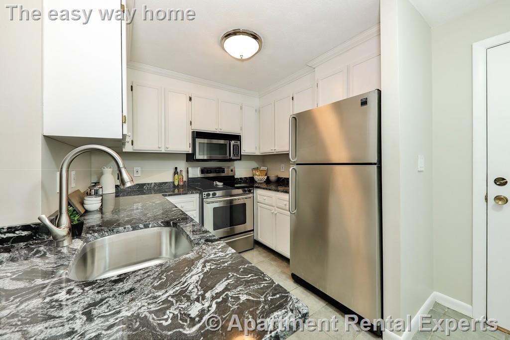 426 Hanover St, North End