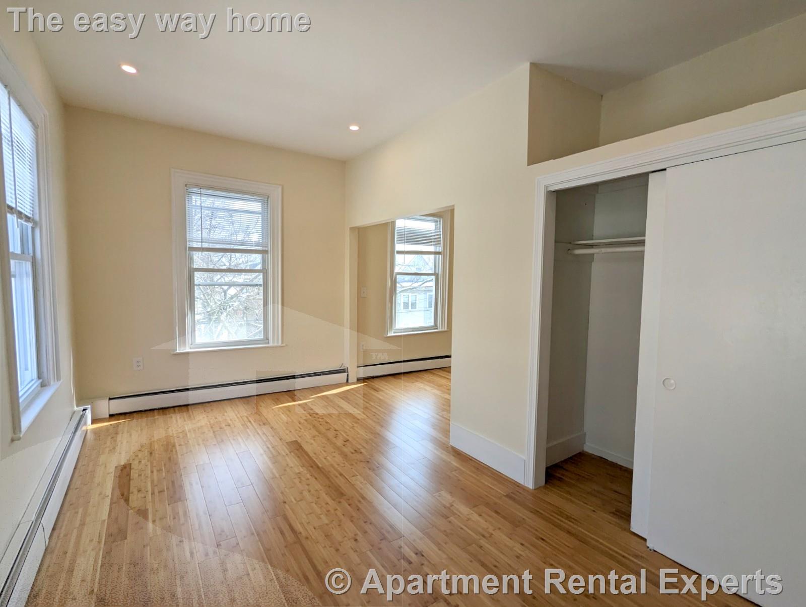 19 Cameron Ave, Davis Square